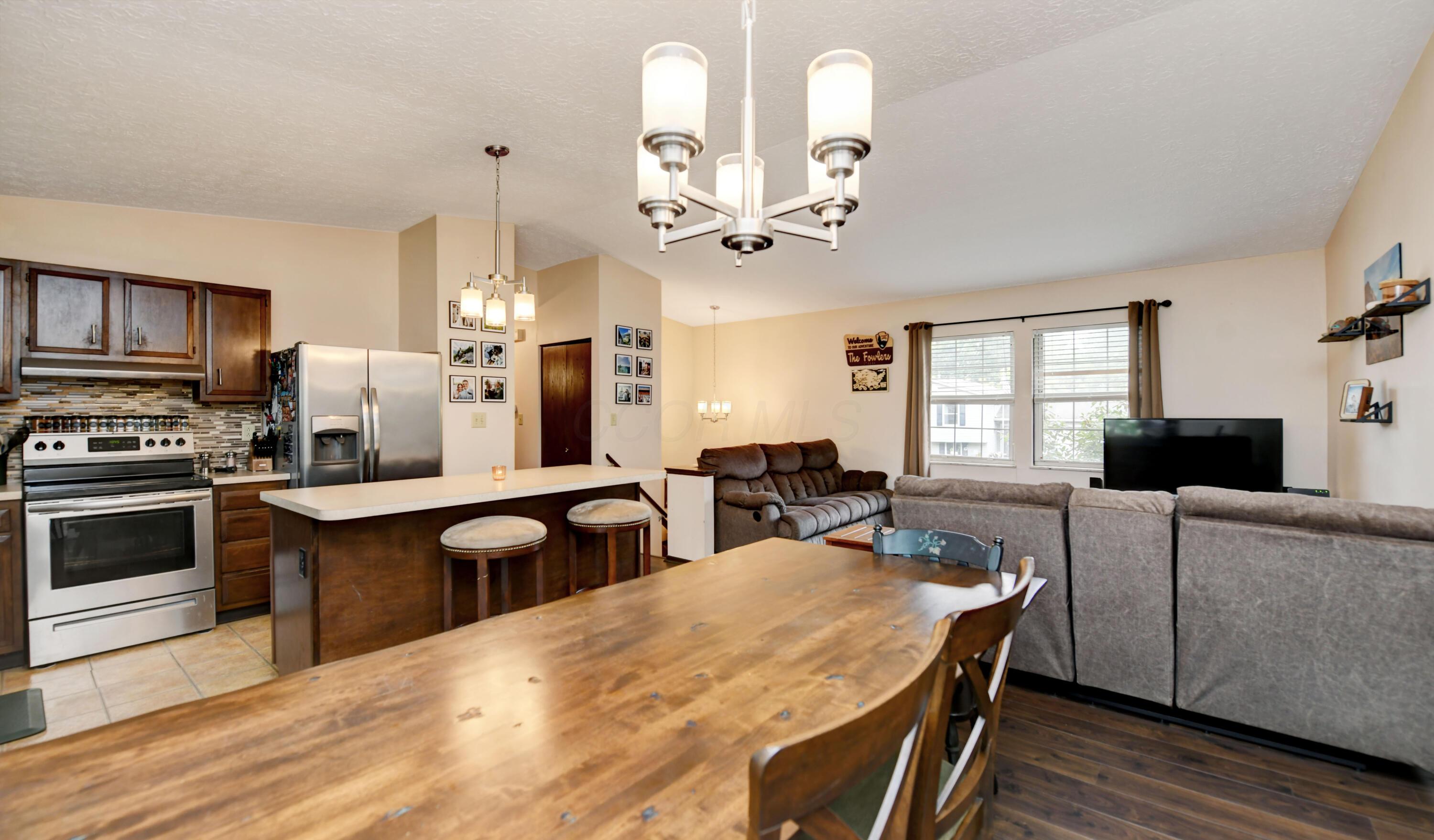 4088 Willow Hollow Drive