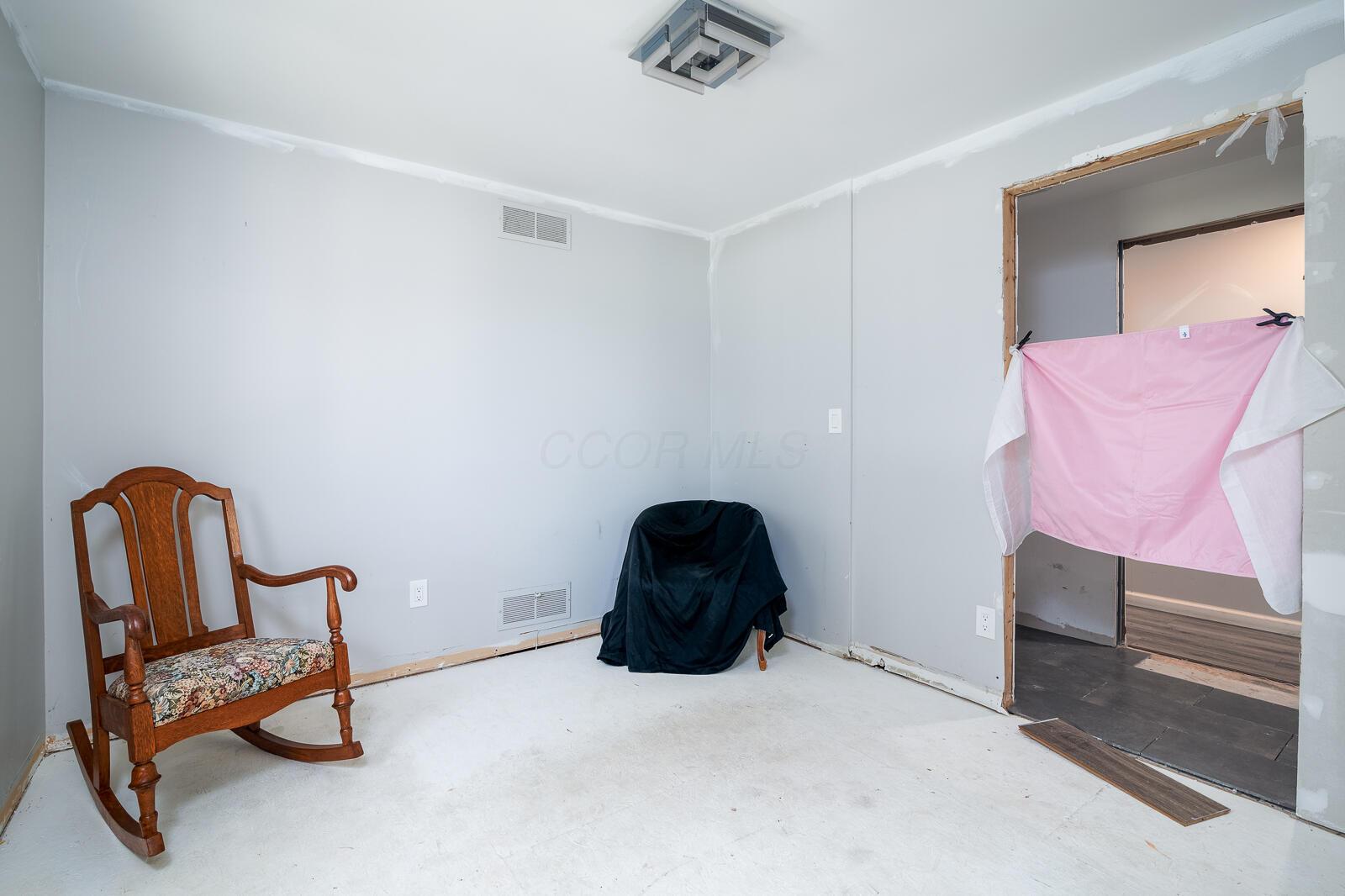 5635 Reynoldsburg Baltimore Road NW, Pickerington