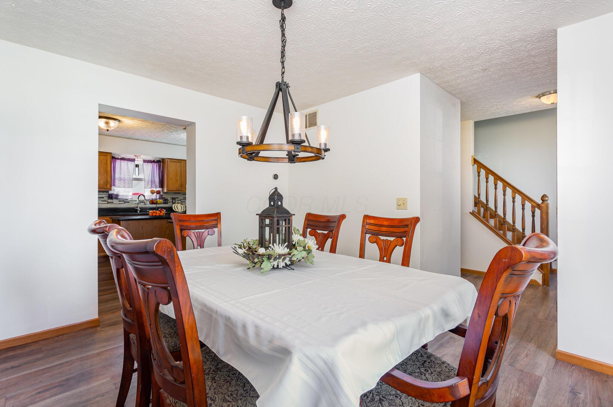 4315 Knoll Crest Drive, Grove City