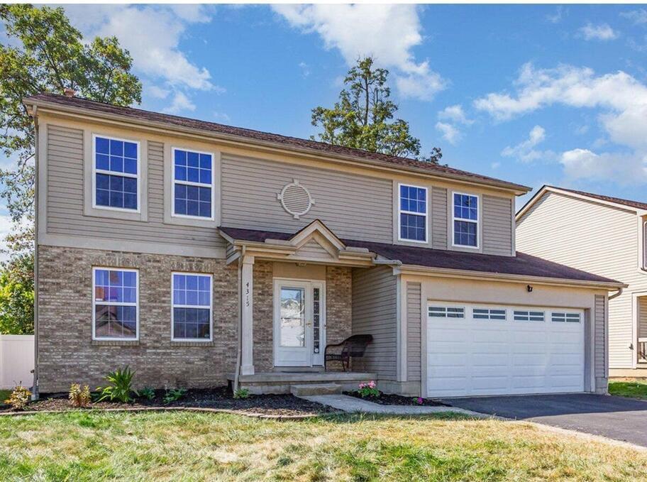 4315 Knoll Crest Drive, Grove City