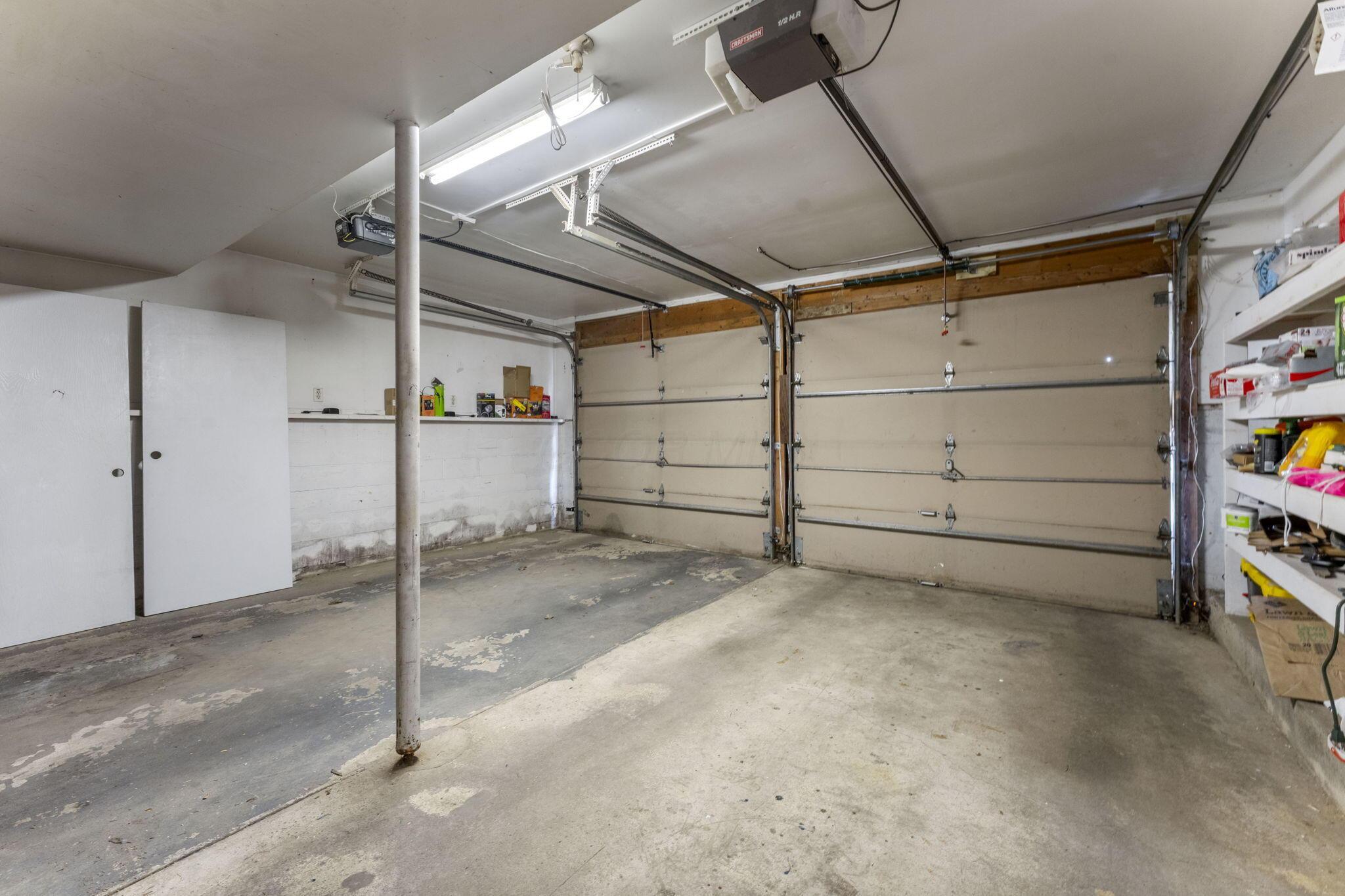 4960 Honeysuckle Boulevard