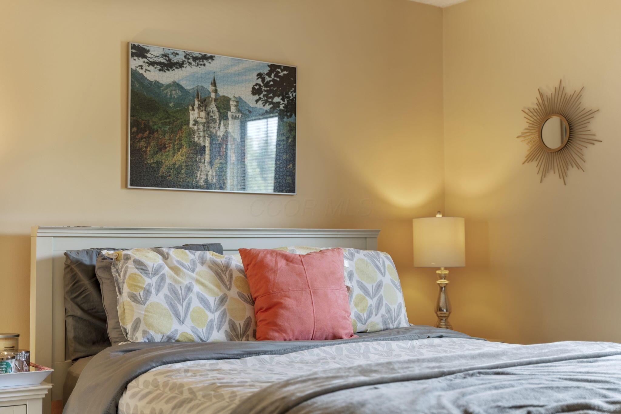 4960 Honeysuckle Boulevard