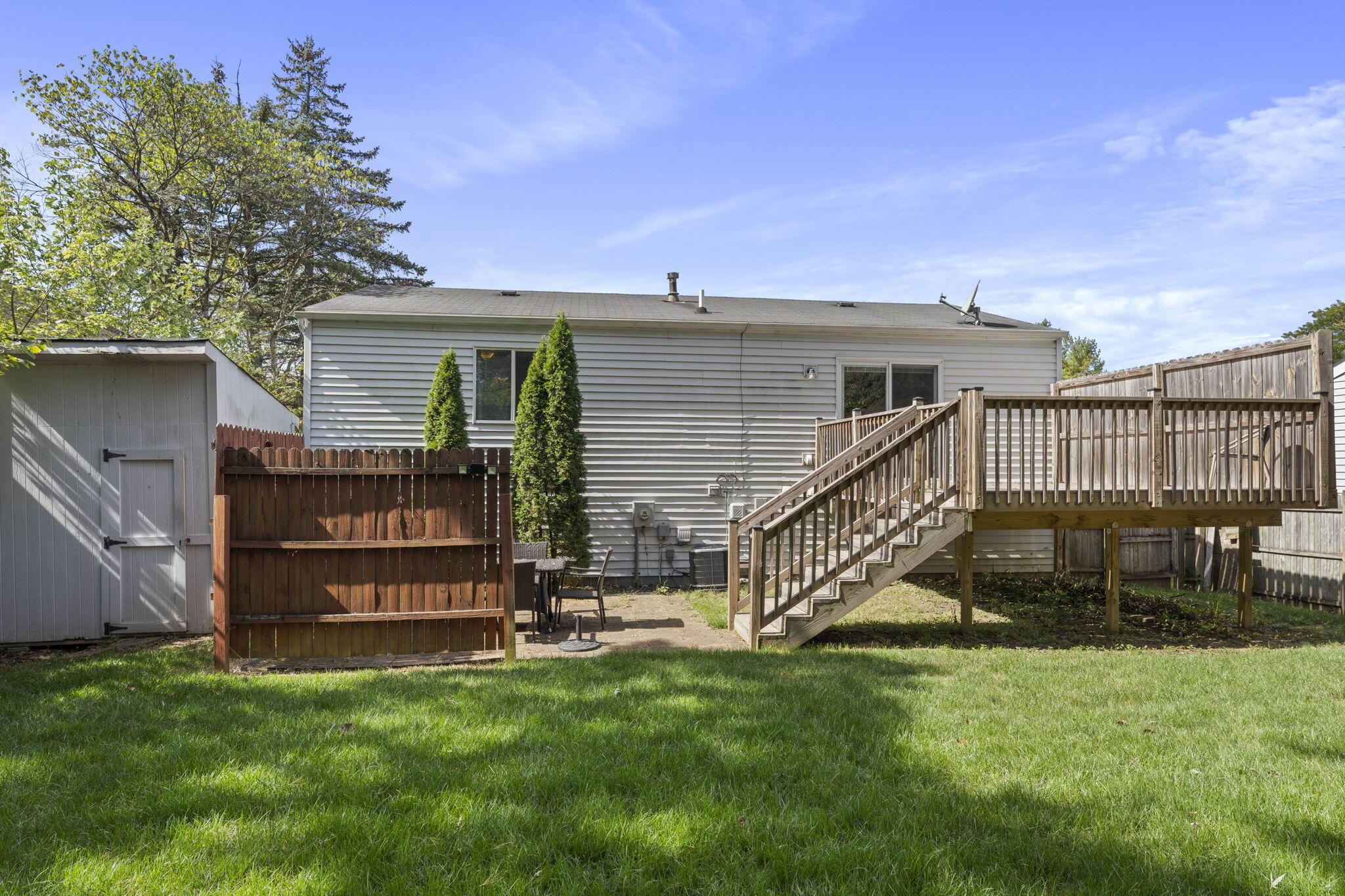 4960 Honeysuckle Boulevard