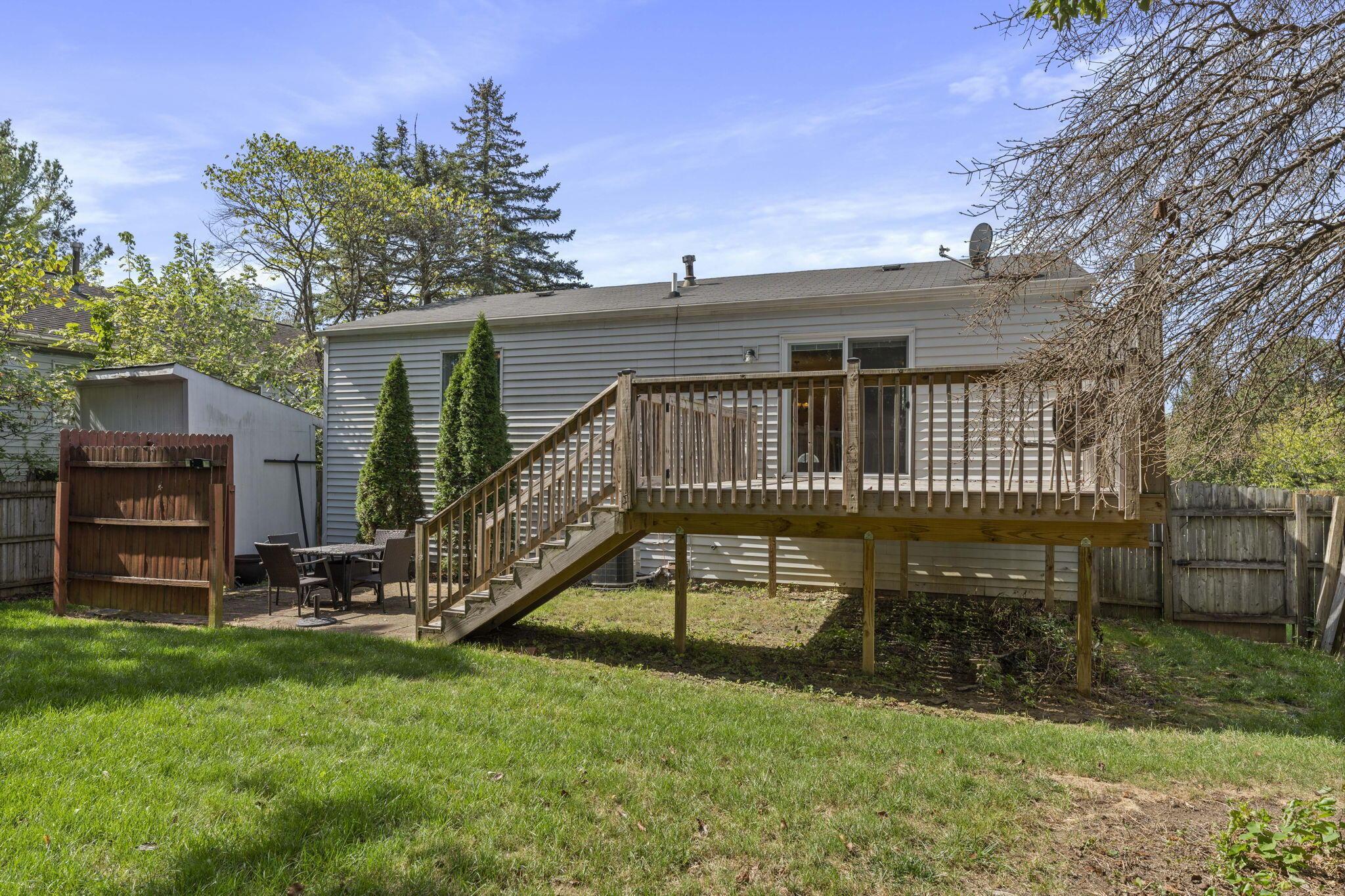 4960 Honeysuckle Boulevard