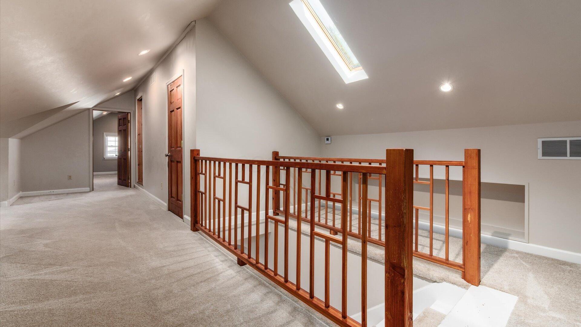 2728 W Ridgewood Circle