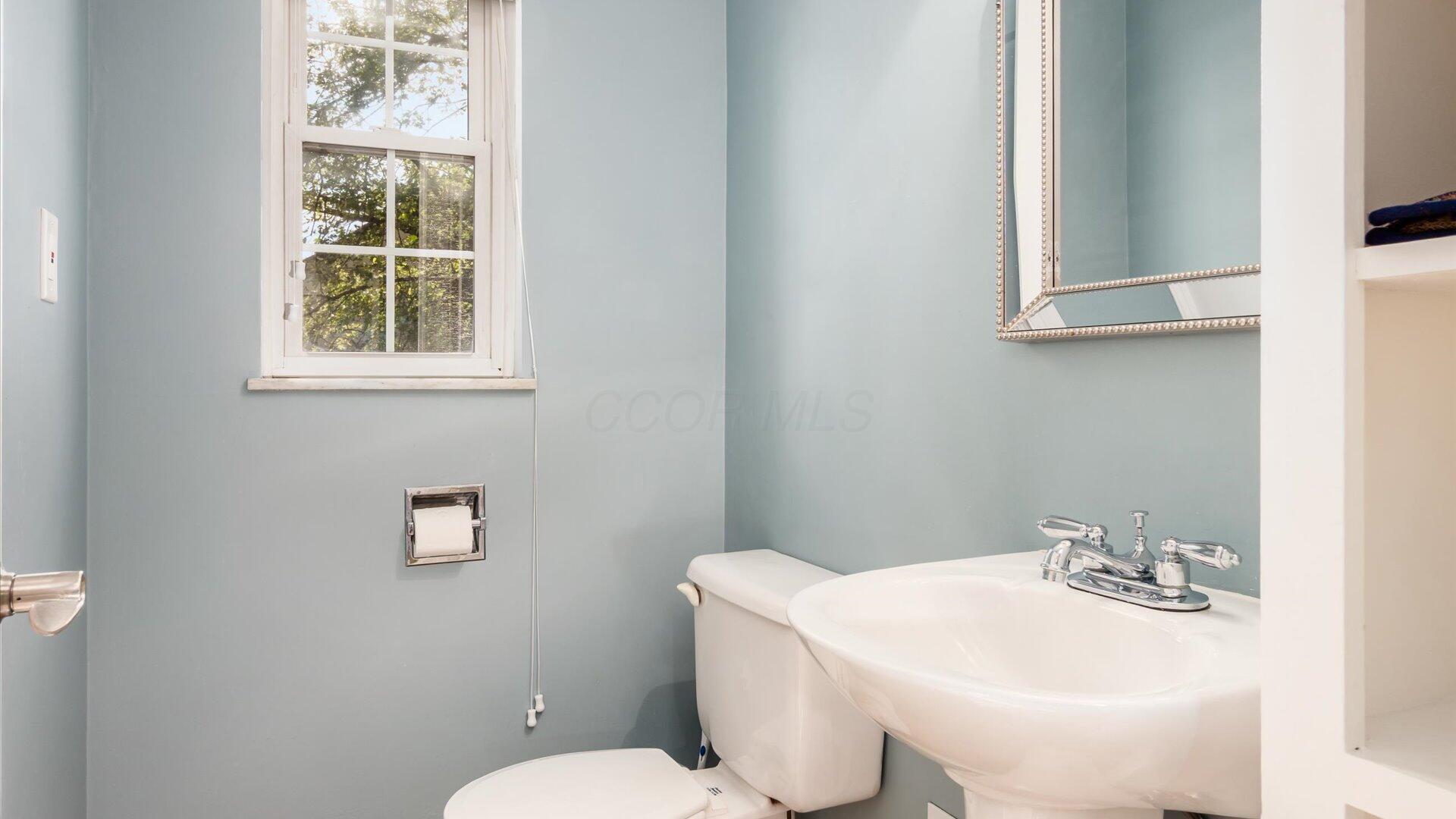 2728 W Ridgewood Circle