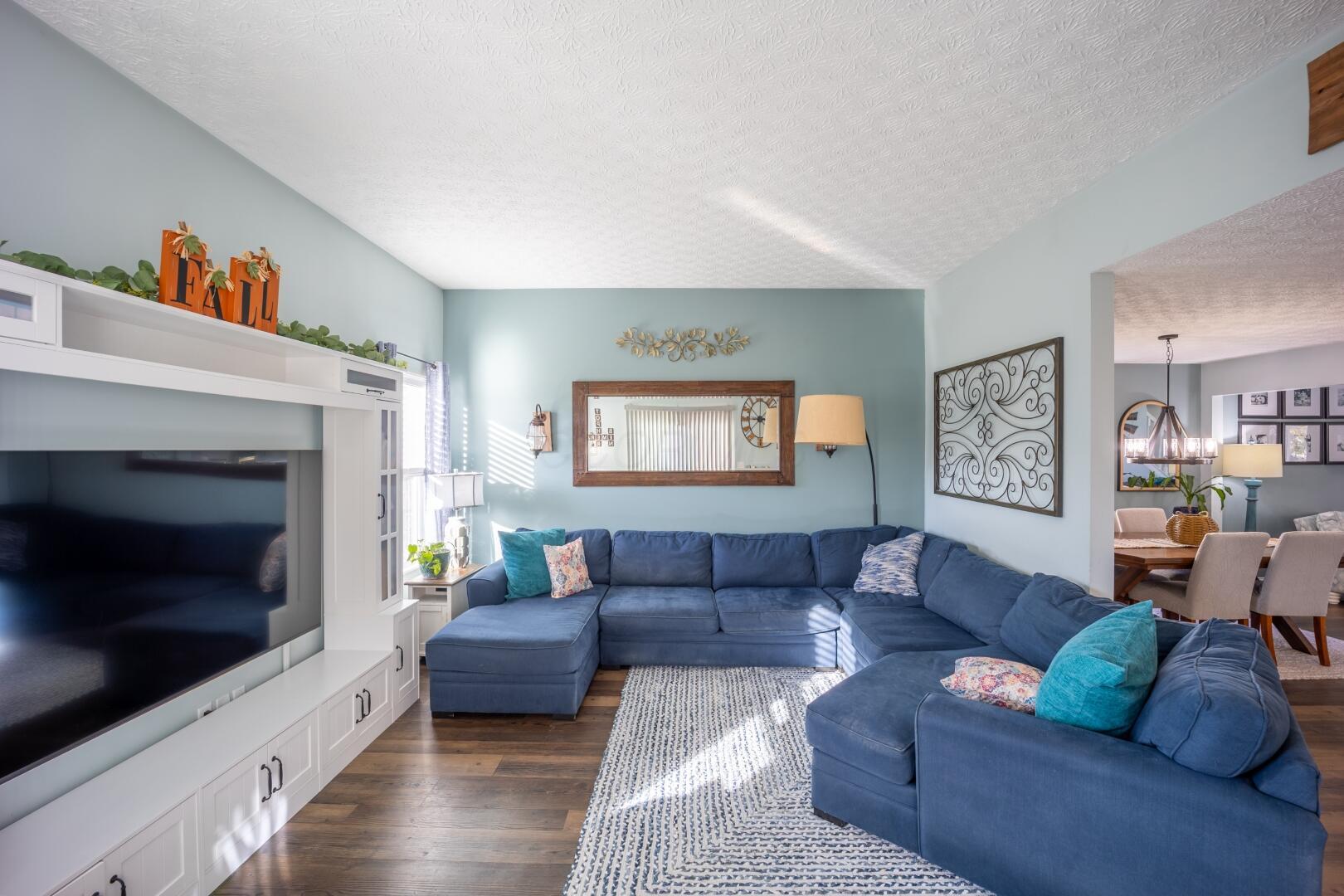 5404 Covington Meadows Drive