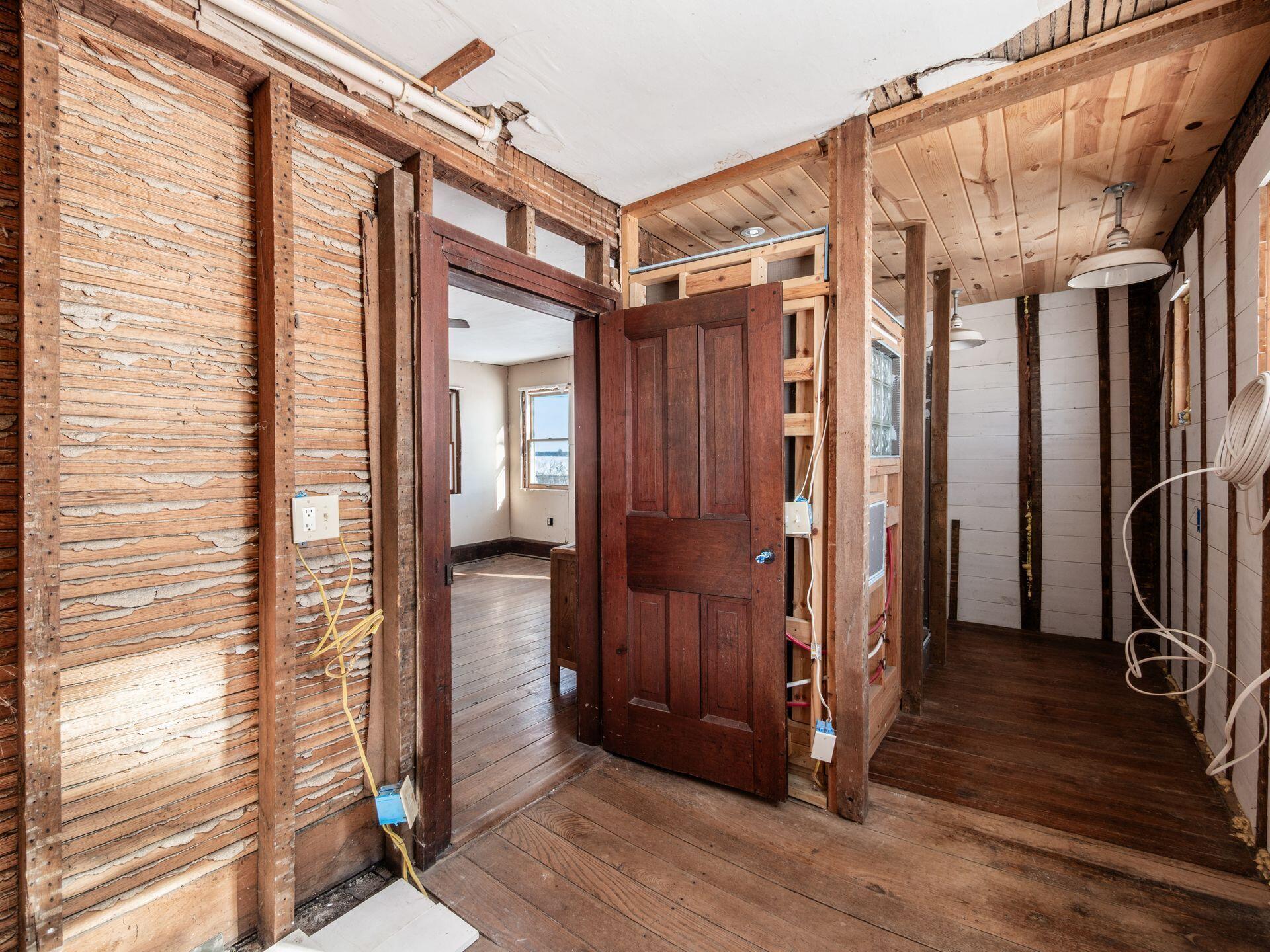 4169 State Route 521