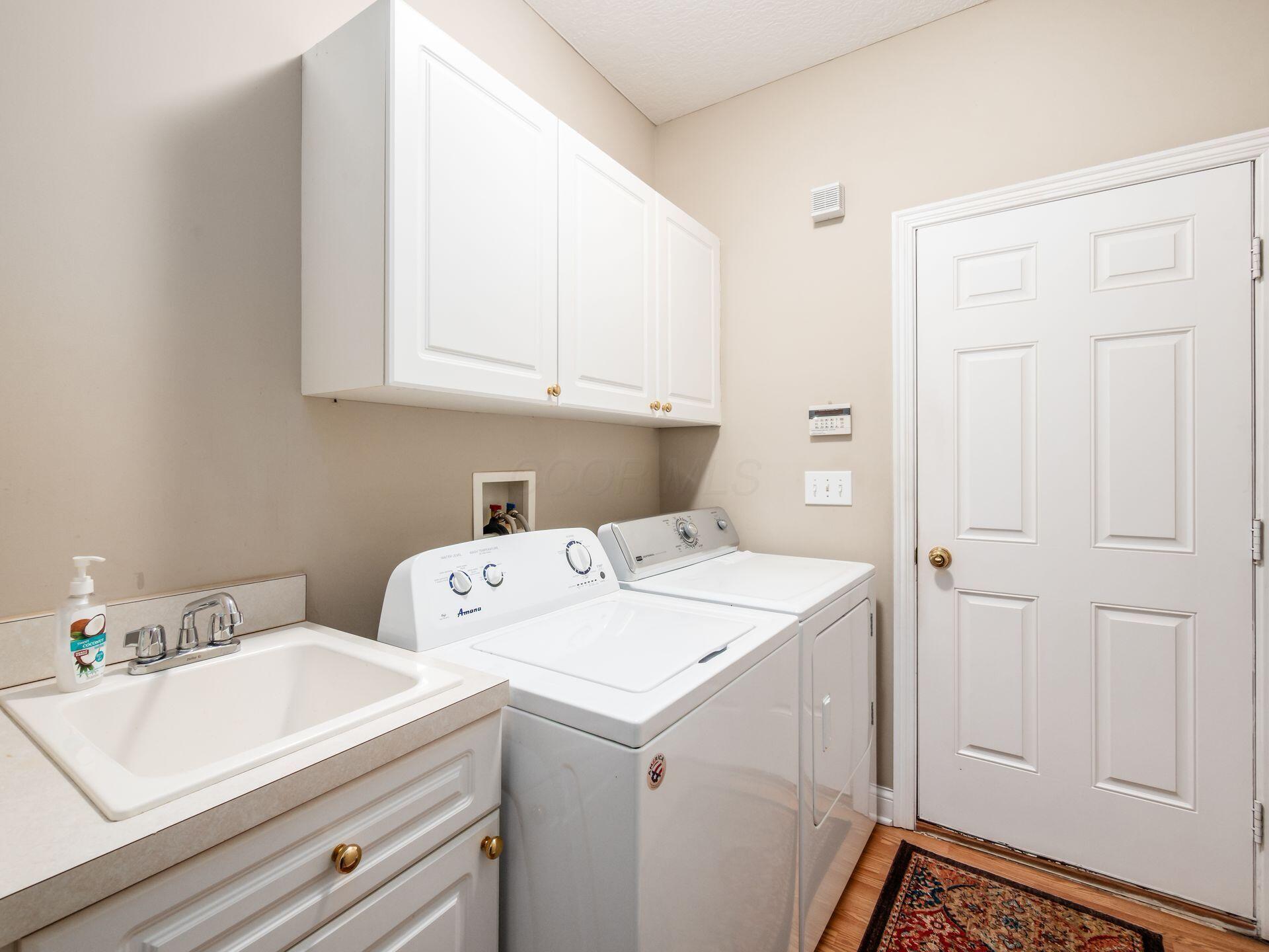 373 Wyndham Park S