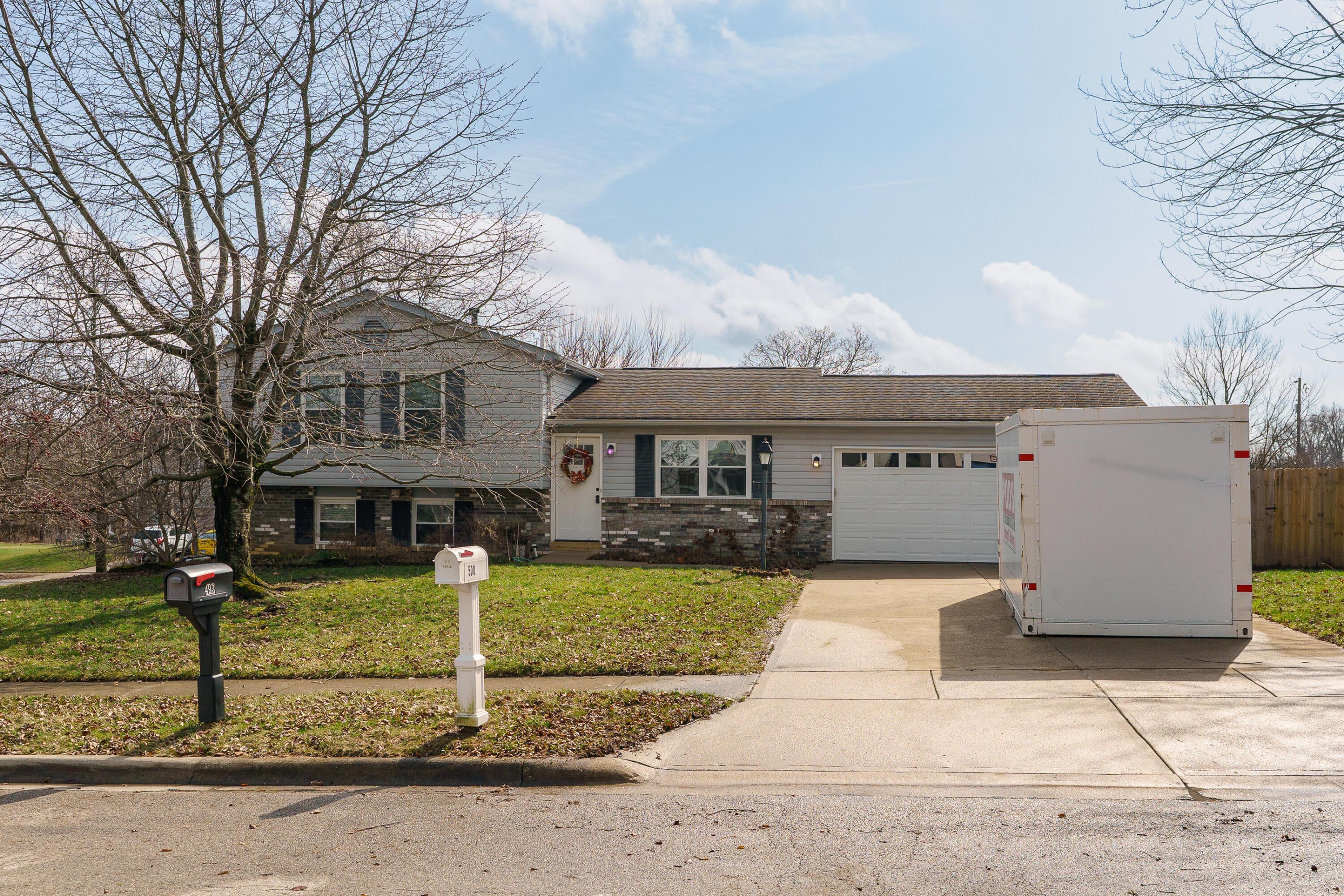 500 Meadows Boulevard