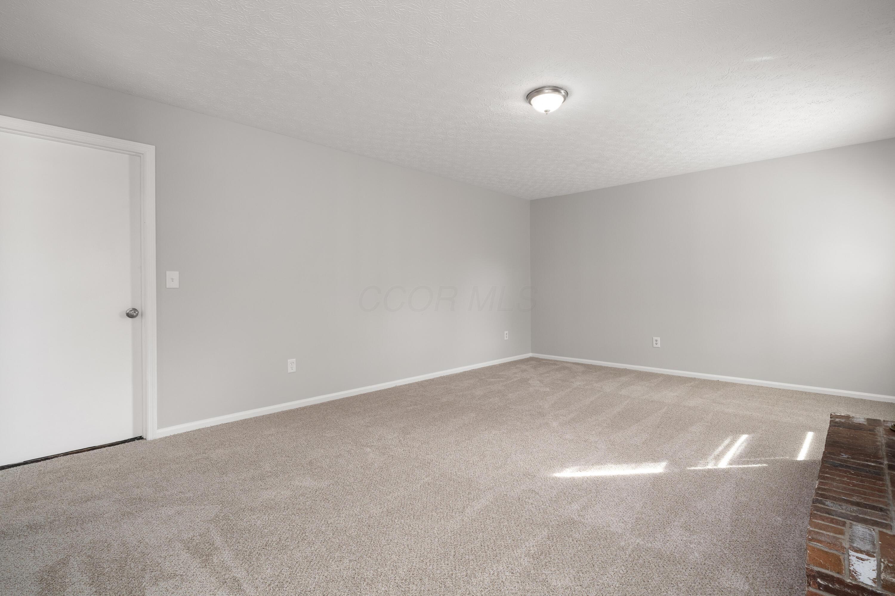 7641 Old Foxe Court