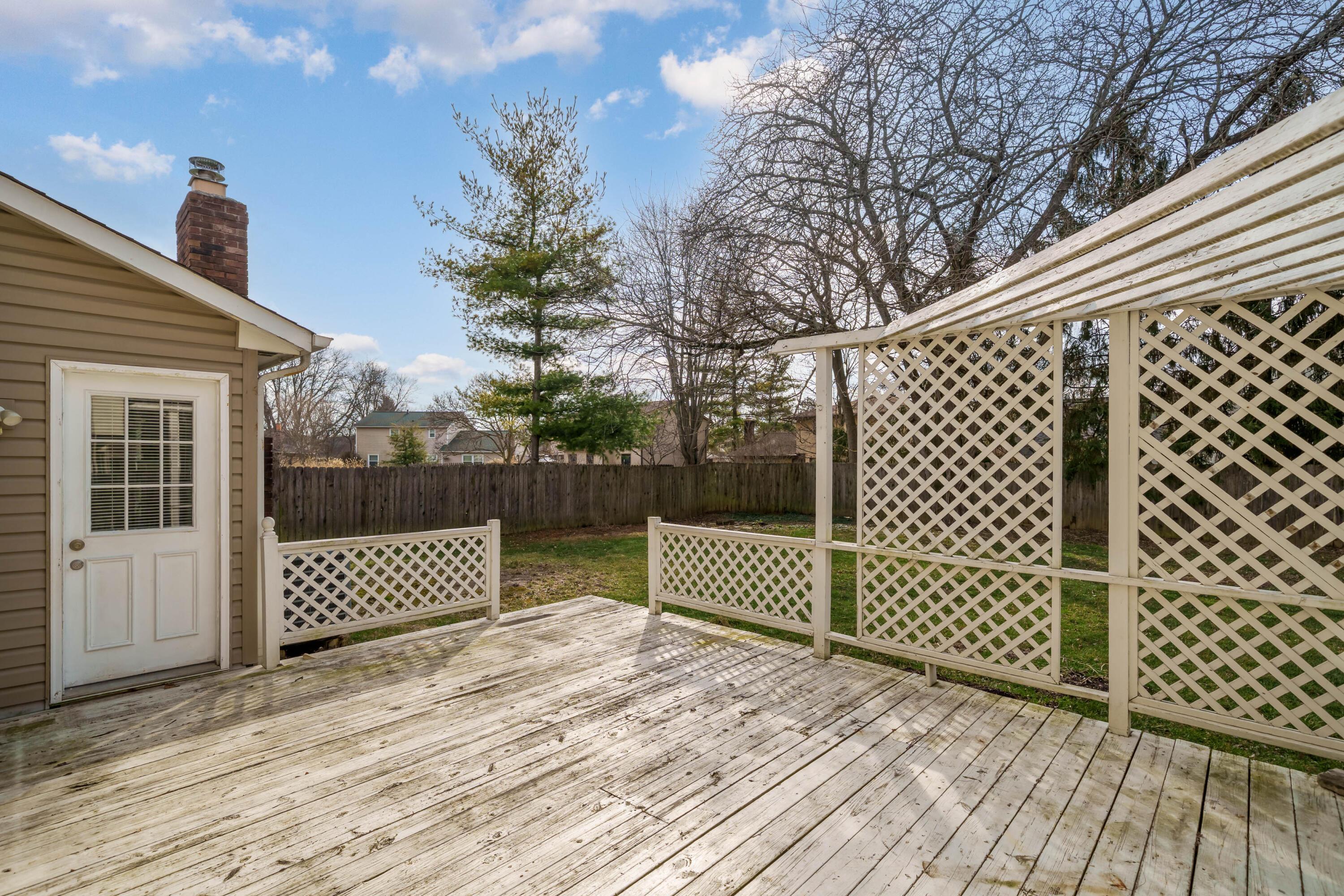 7641 Old Foxe Court