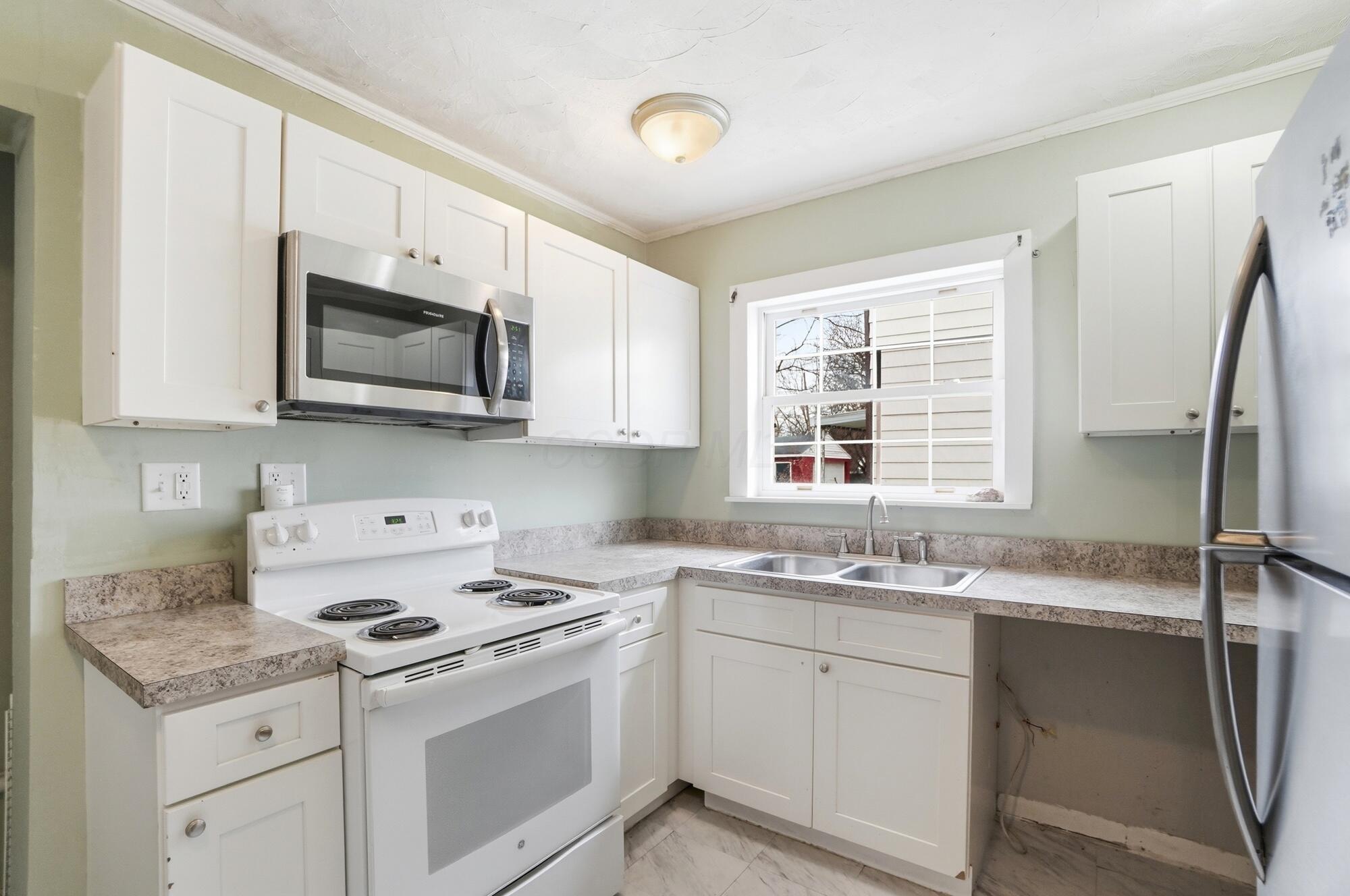2054 Jermain Drive