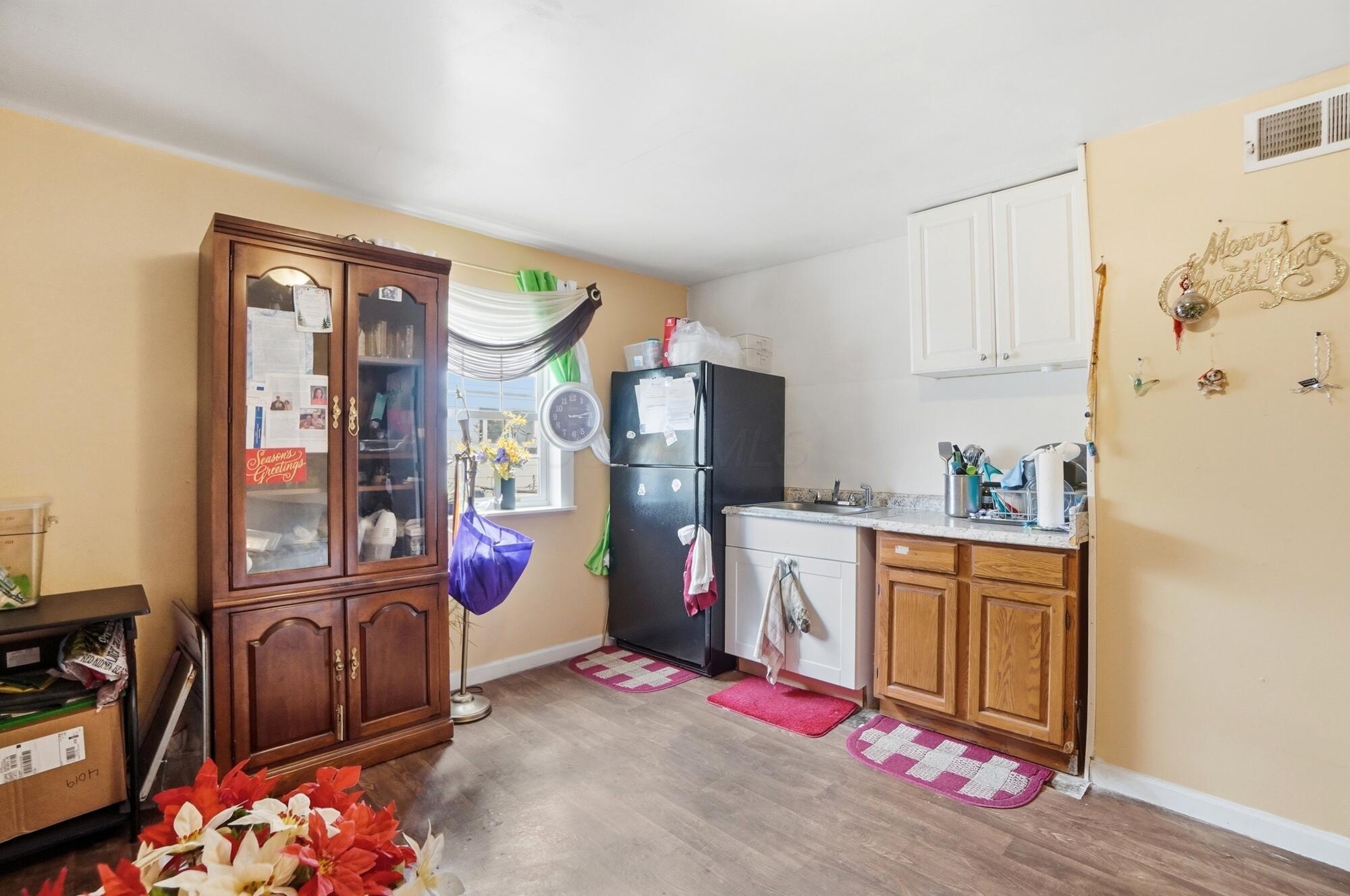 2054 Jermain Drive