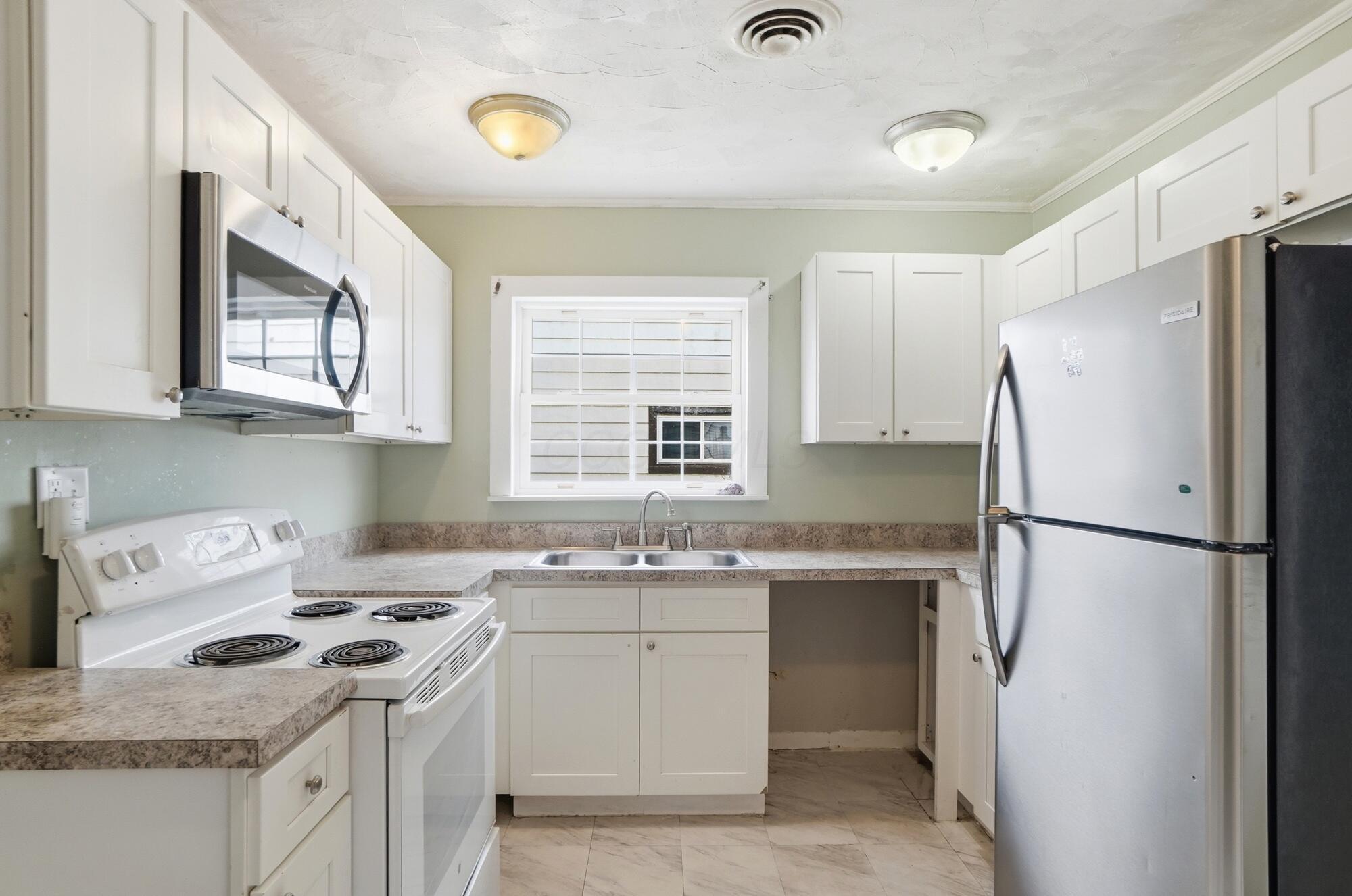 2054 Jermain Drive