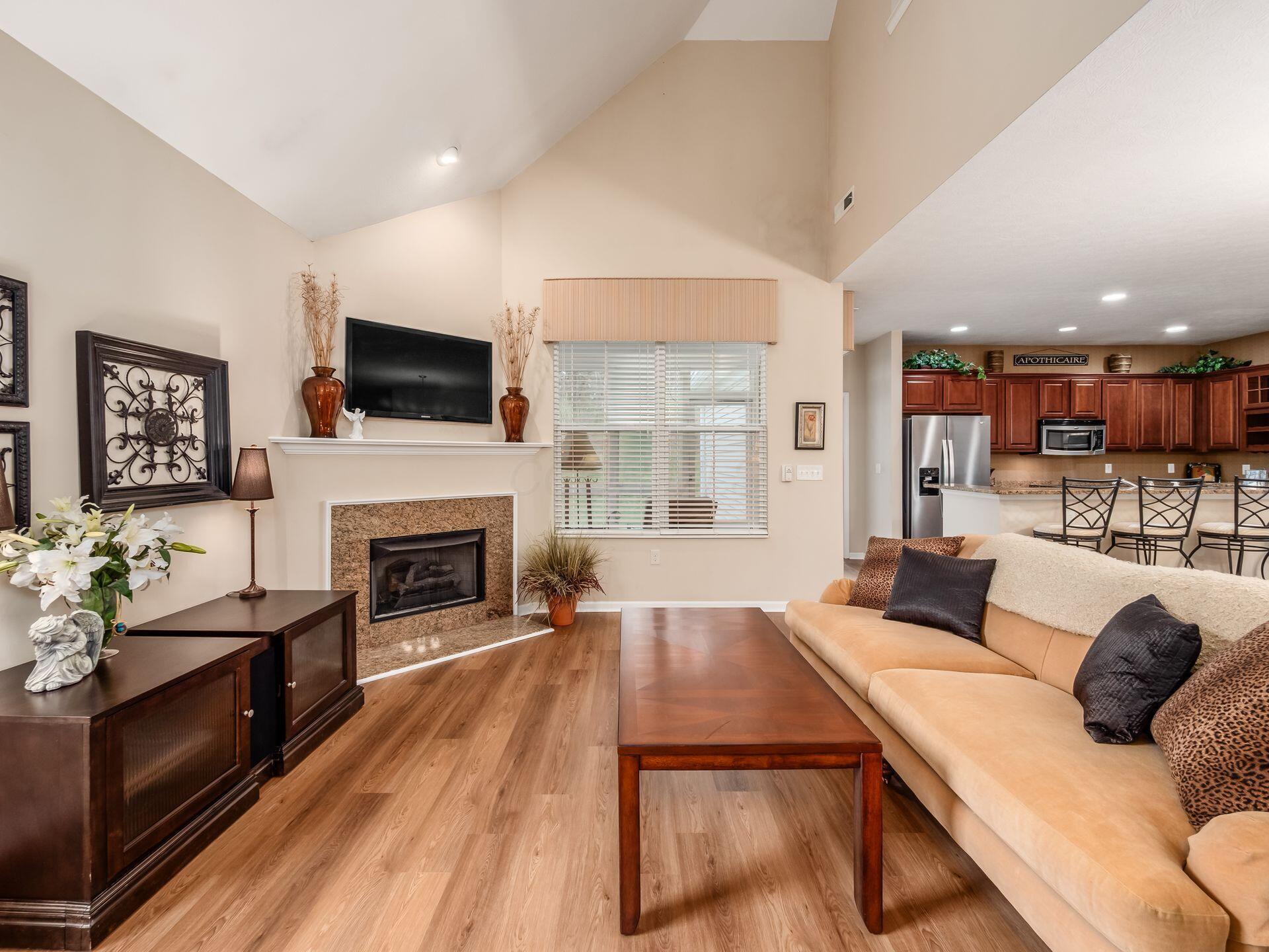 380 Westgreen Lane