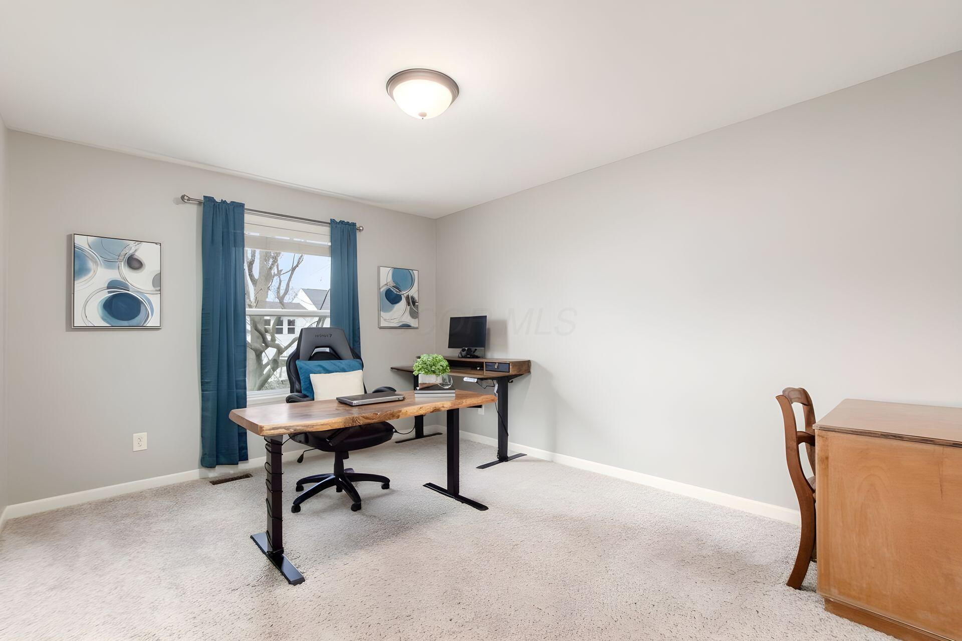 5117 Thornwood Drive