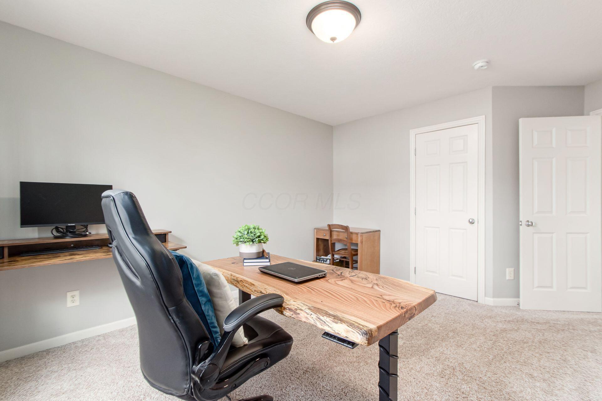 5117 Thornwood Drive