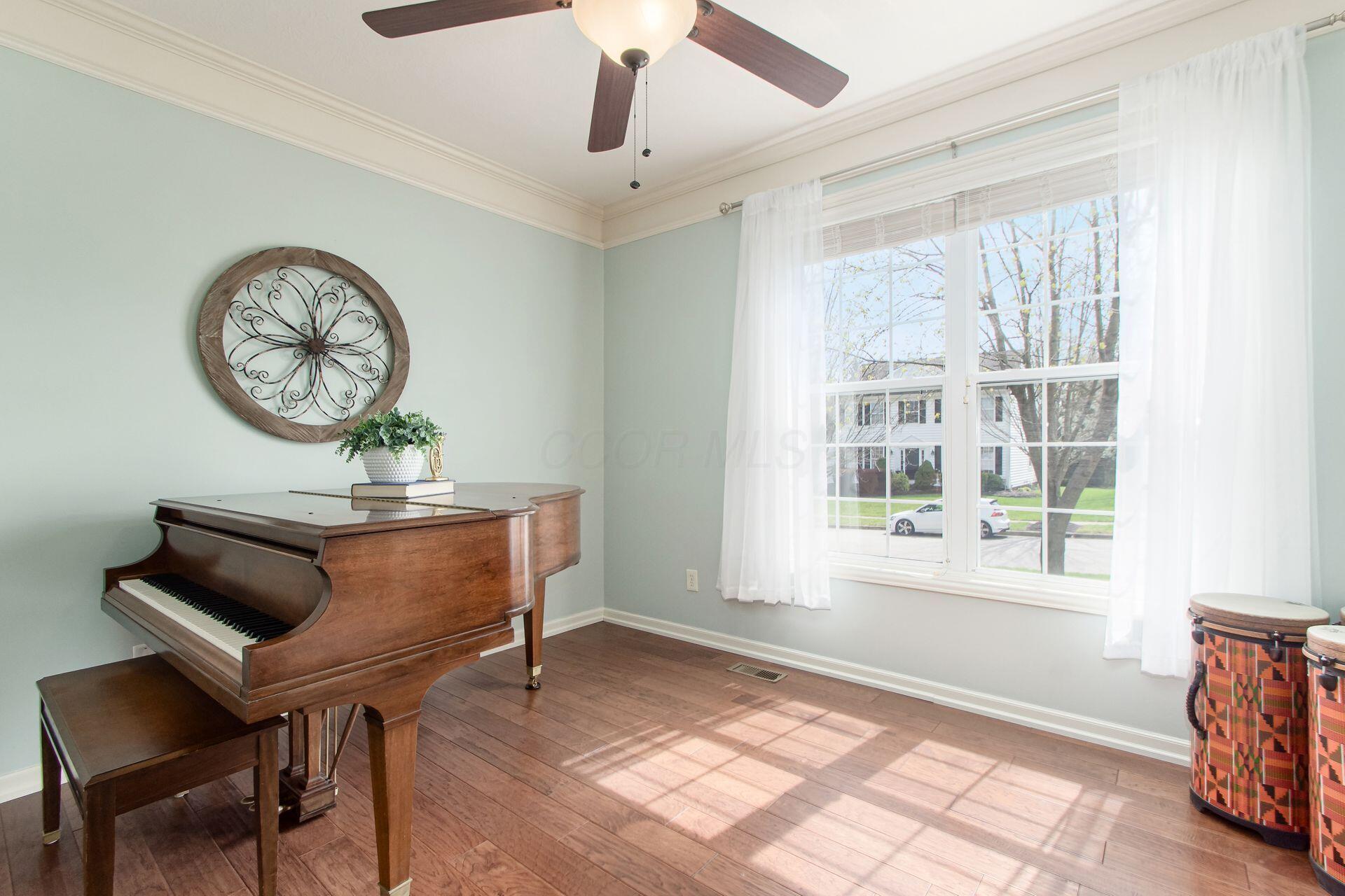 5117 Thornwood Drive