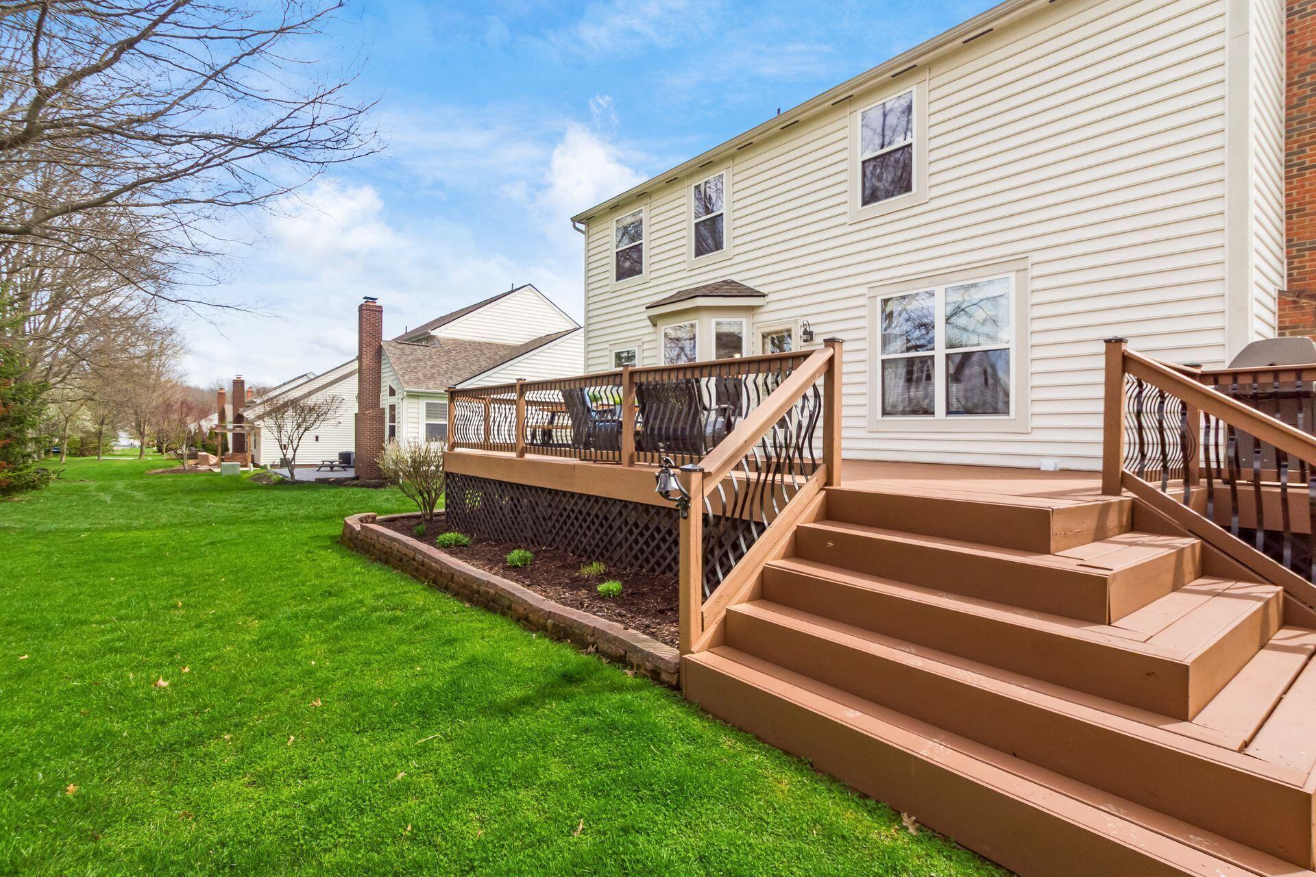 5117 Thornwood Drive