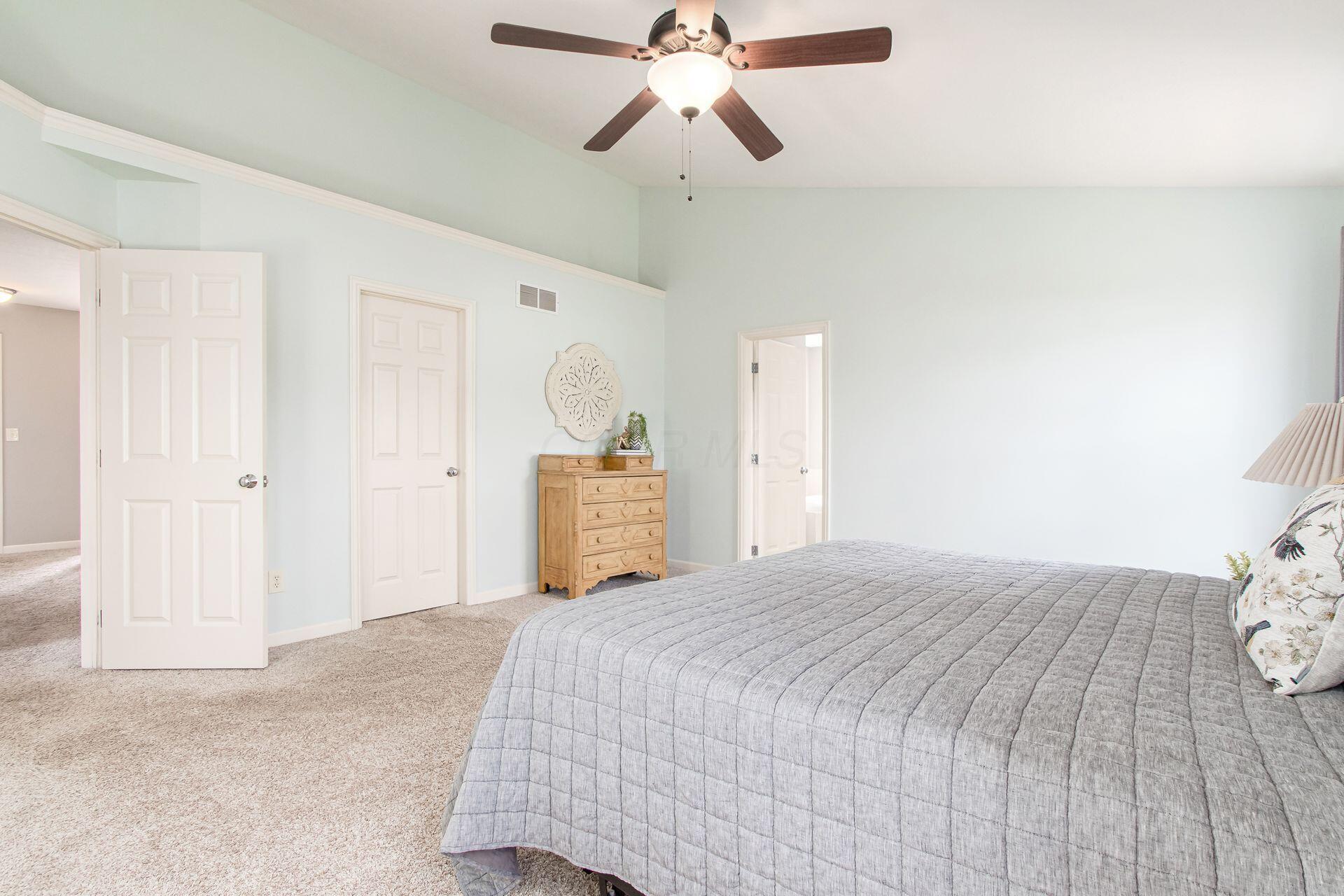 5117 Thornwood Drive