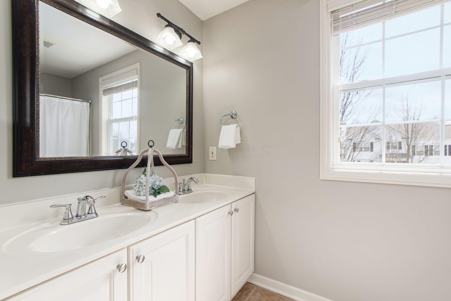 5117 Thornwood Drive