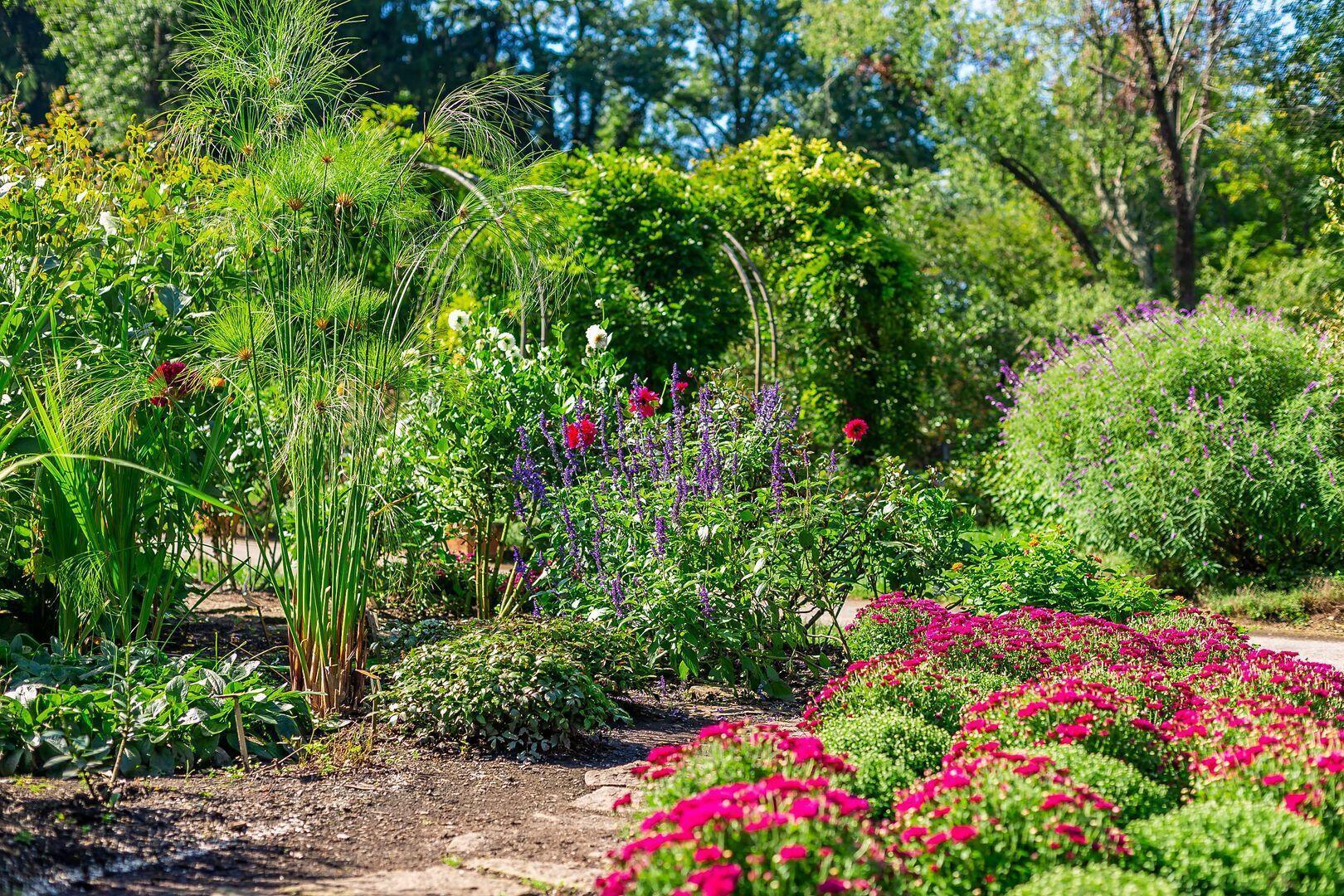 582 Westbury Woods Court