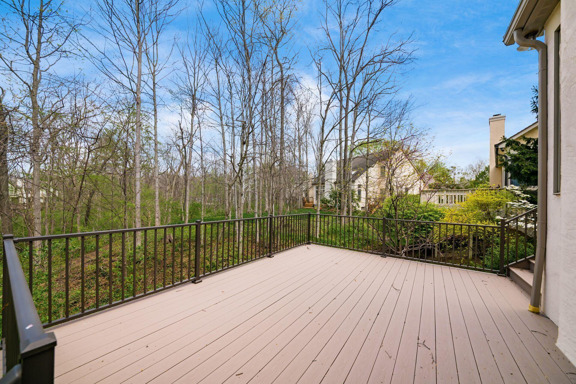 582 Westbury Woods Court