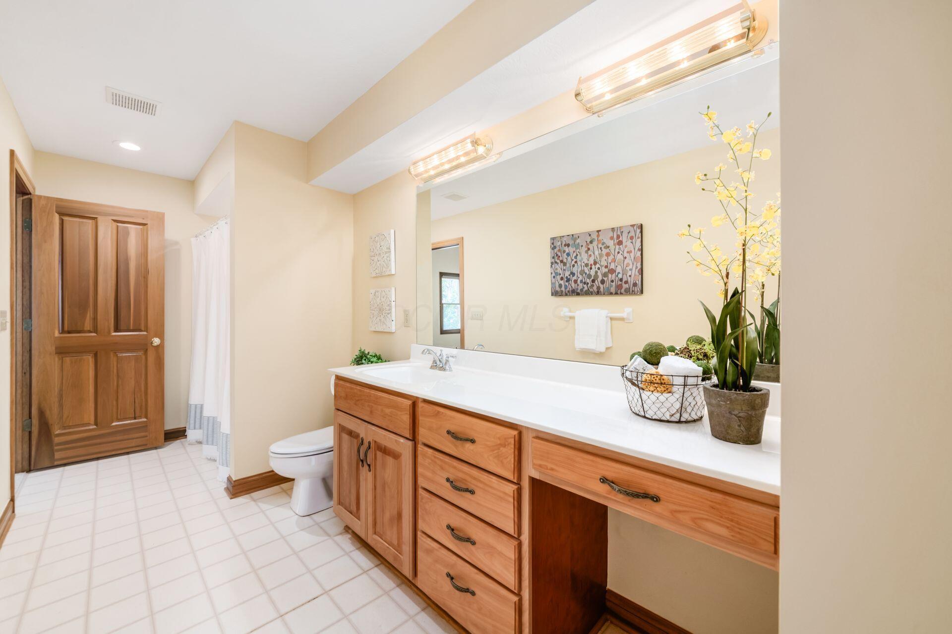 582 Westbury Woods Court