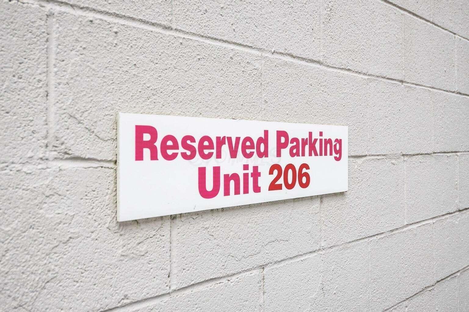 1276 N High Street, 206