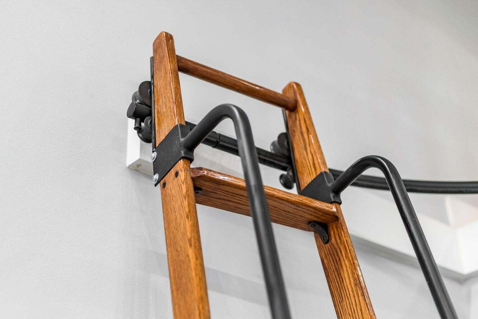 1276 N High Street, 206