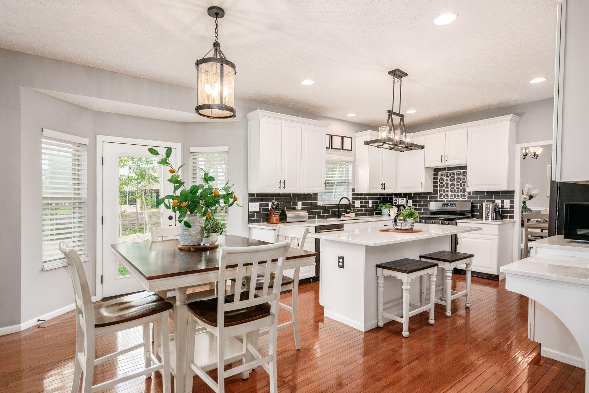 1128 Tidewater Court