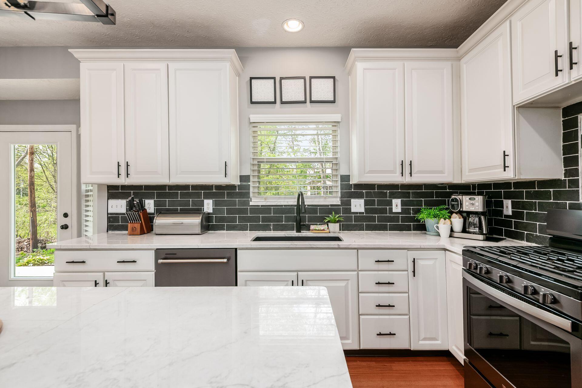 1128 Tidewater Court