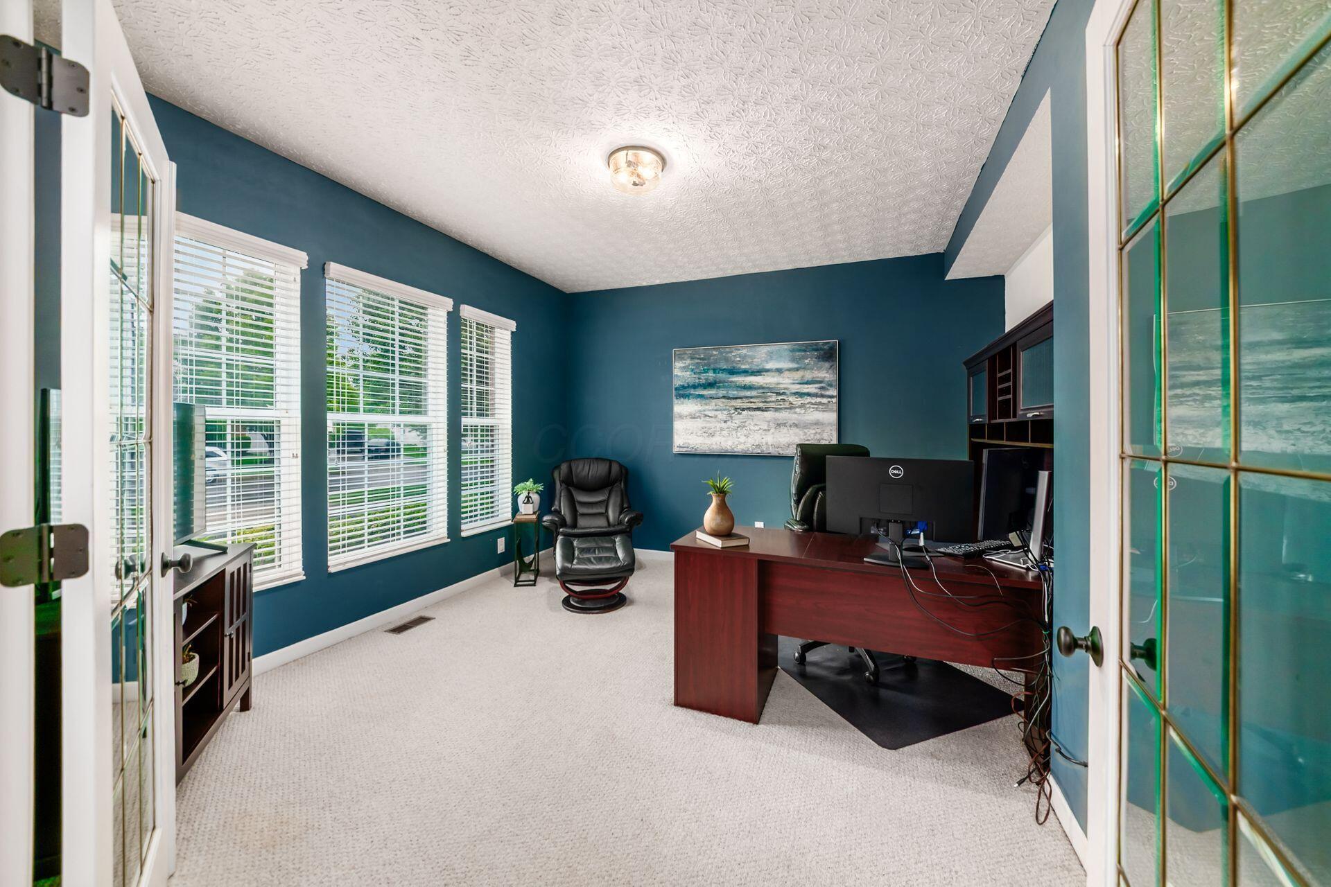 2007 Parklawn Drive