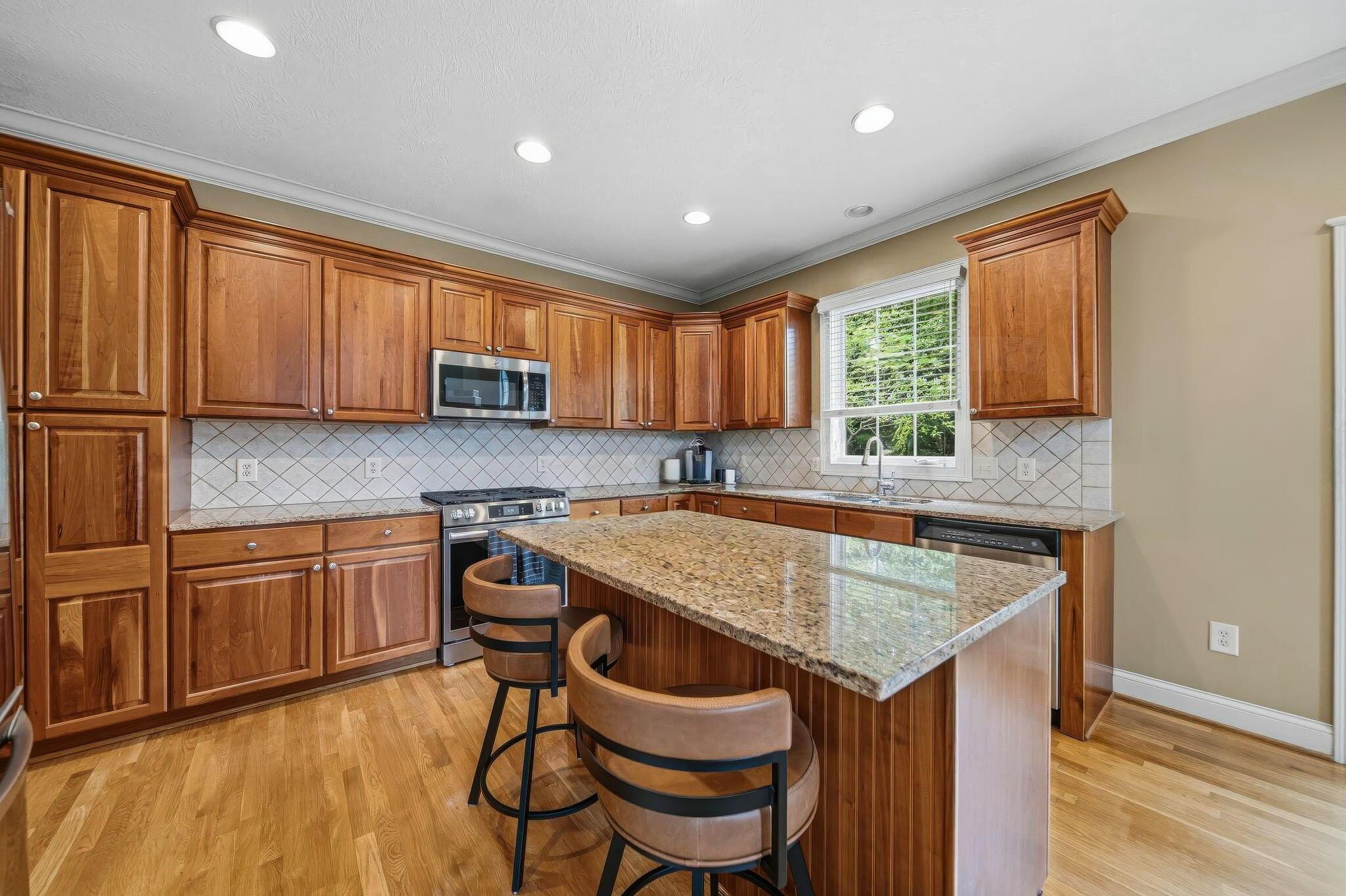 162 Bryn Du Drive