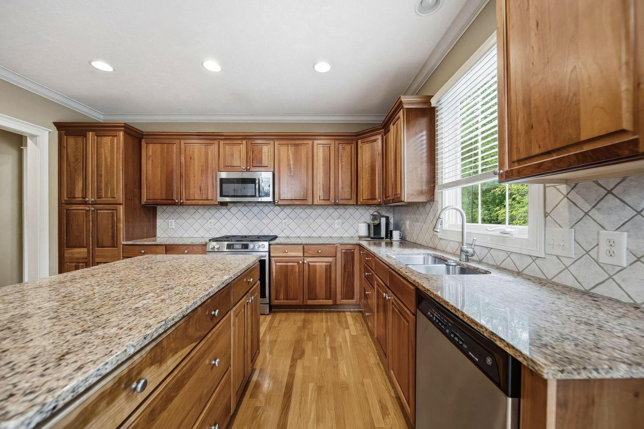 162 Bryn Du Drive