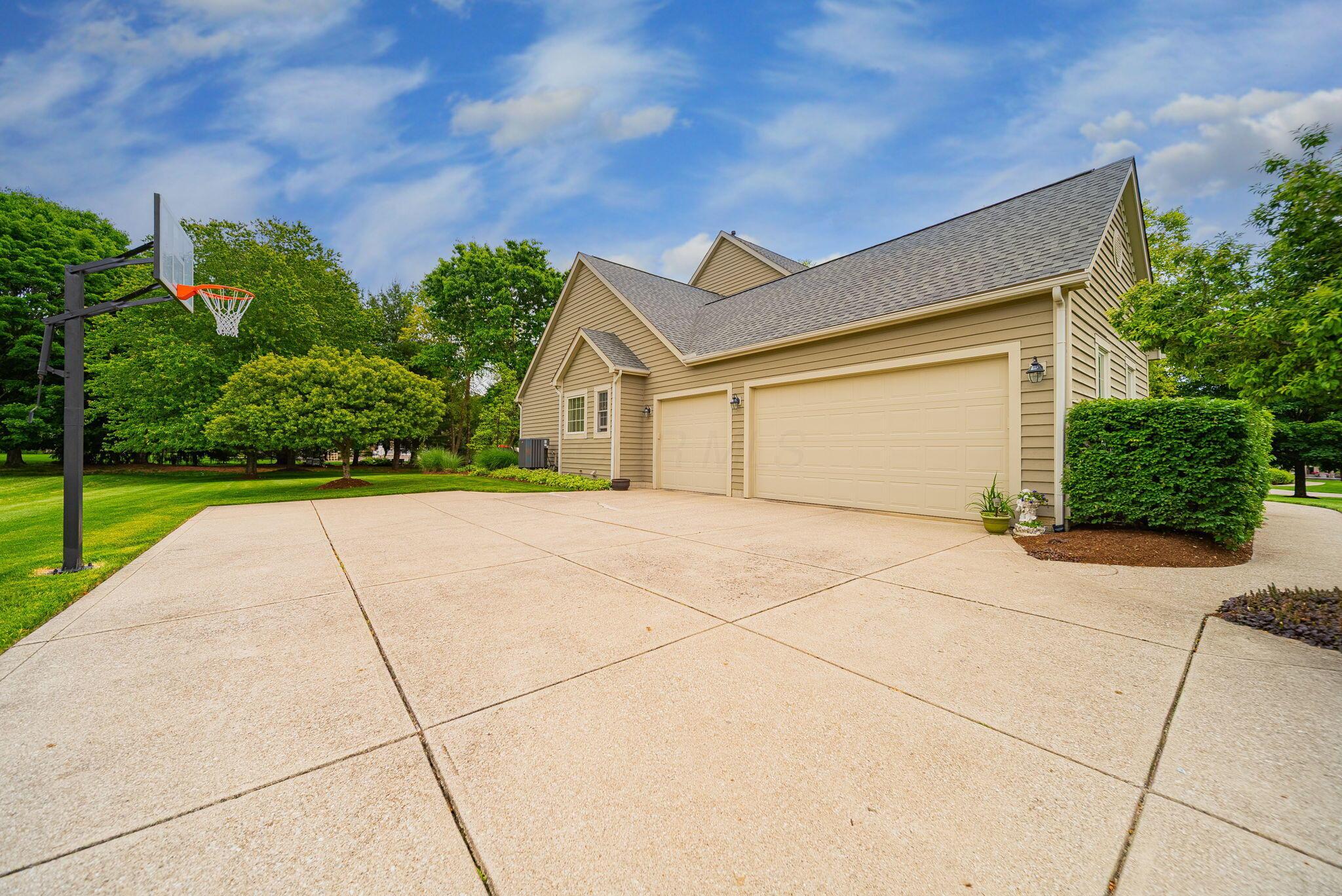 162 Bryn Du Drive