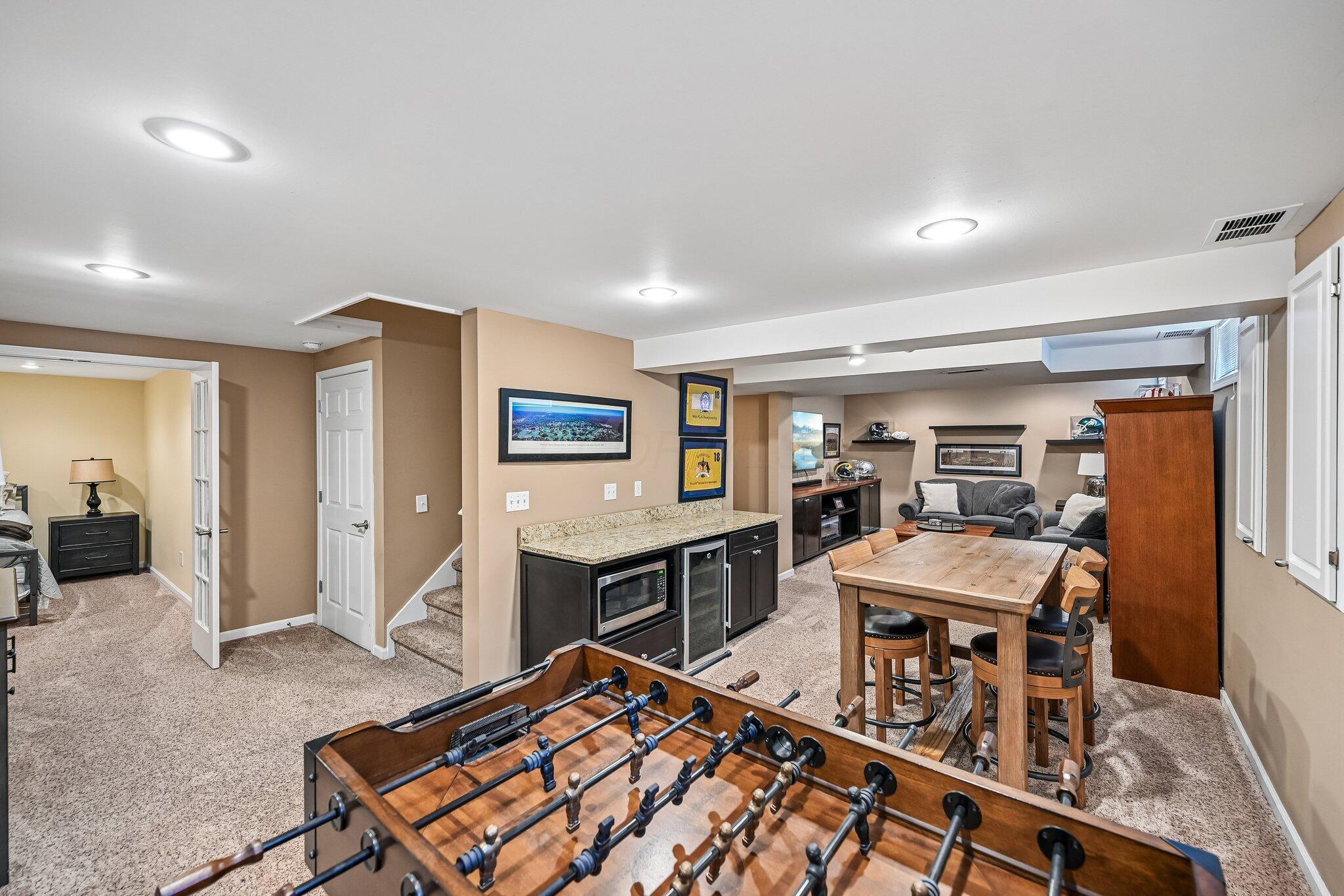 5751 Medallion Drive E
