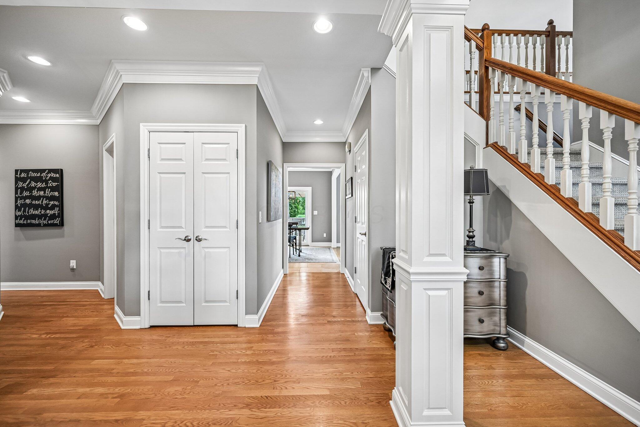 5751 Medallion Drive E