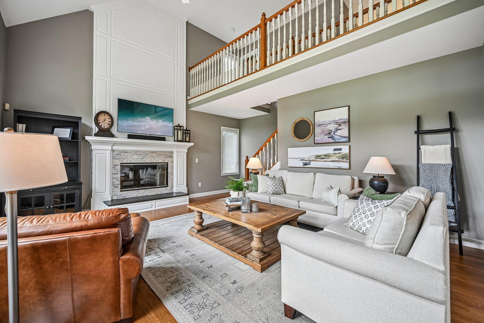 5751 Medallion Drive E