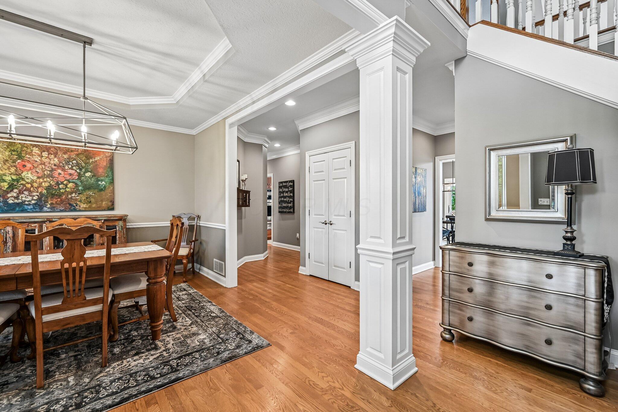 5751 Medallion Drive E