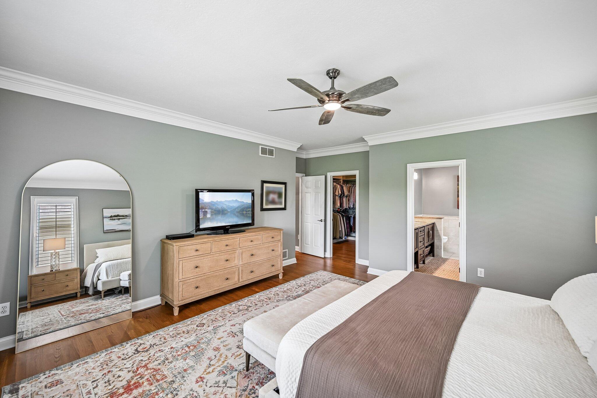 5751 Medallion Drive E