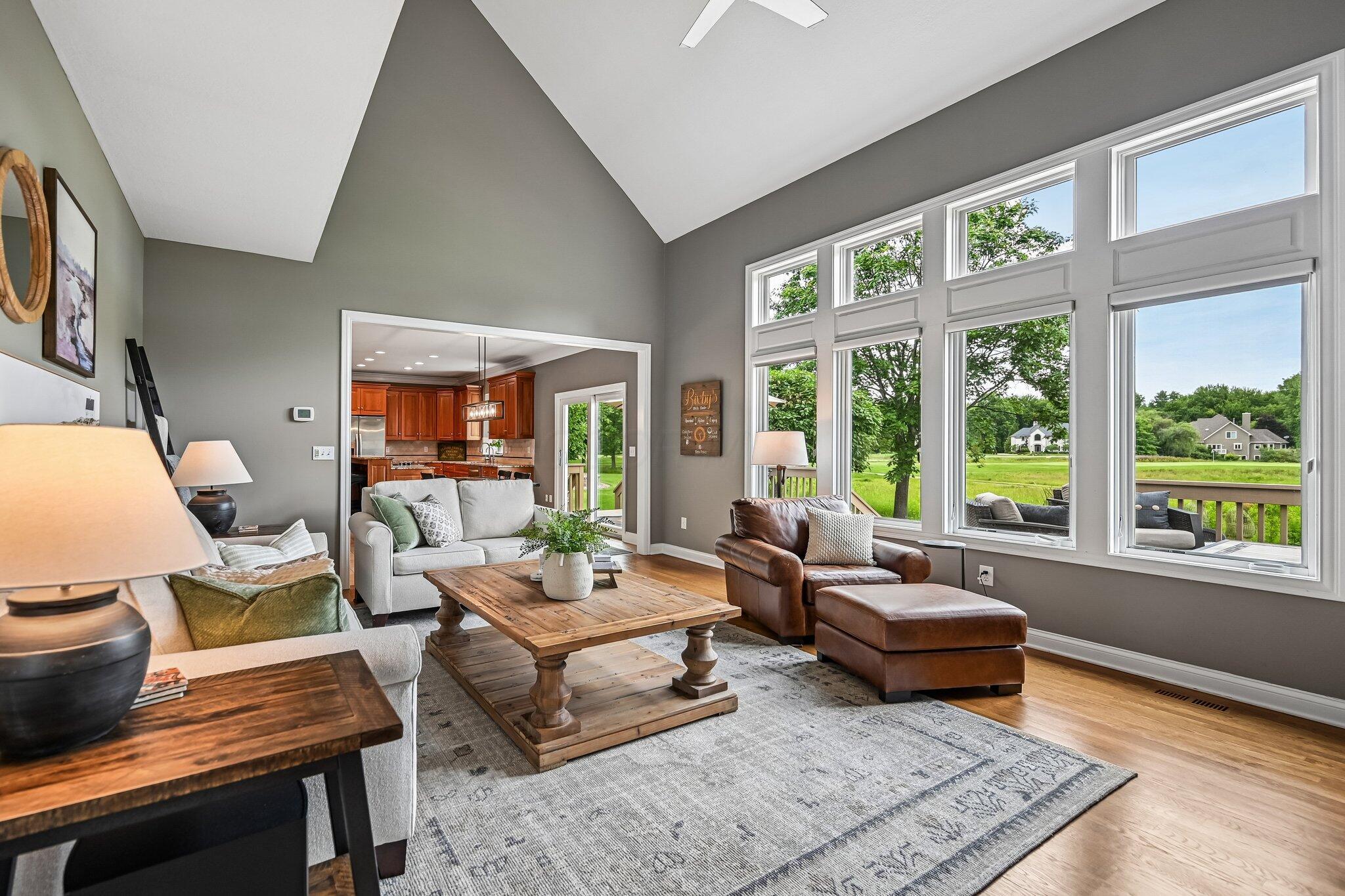 5751 Medallion Drive E