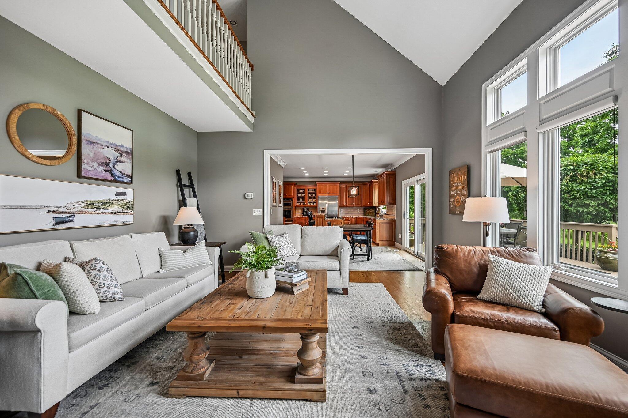 5751 Medallion Drive E