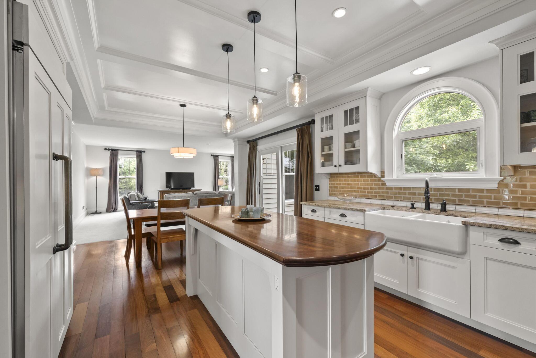 447 Ridge View Place