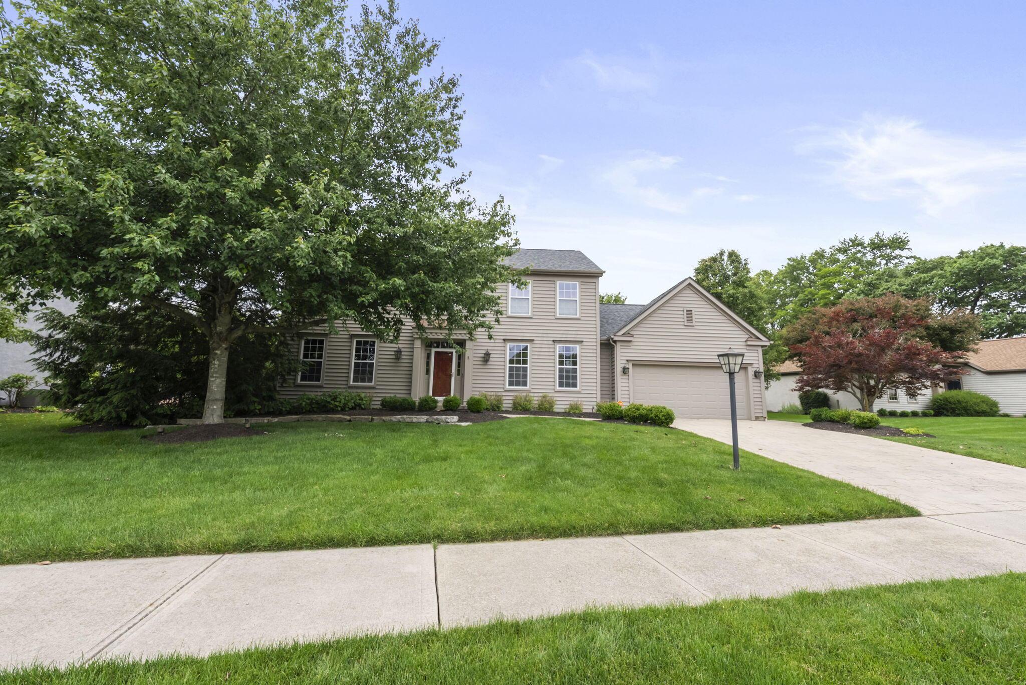 447 Ridge View Place