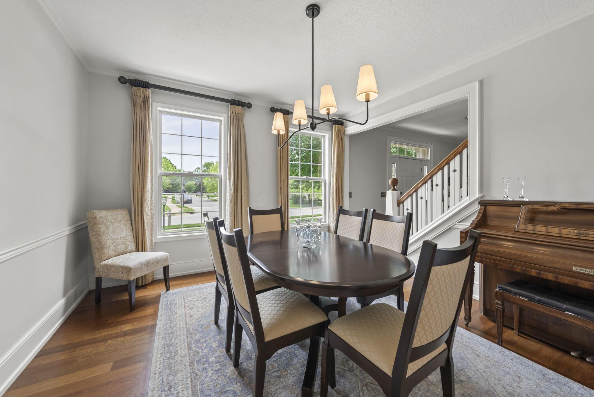 447 Ridge View Place