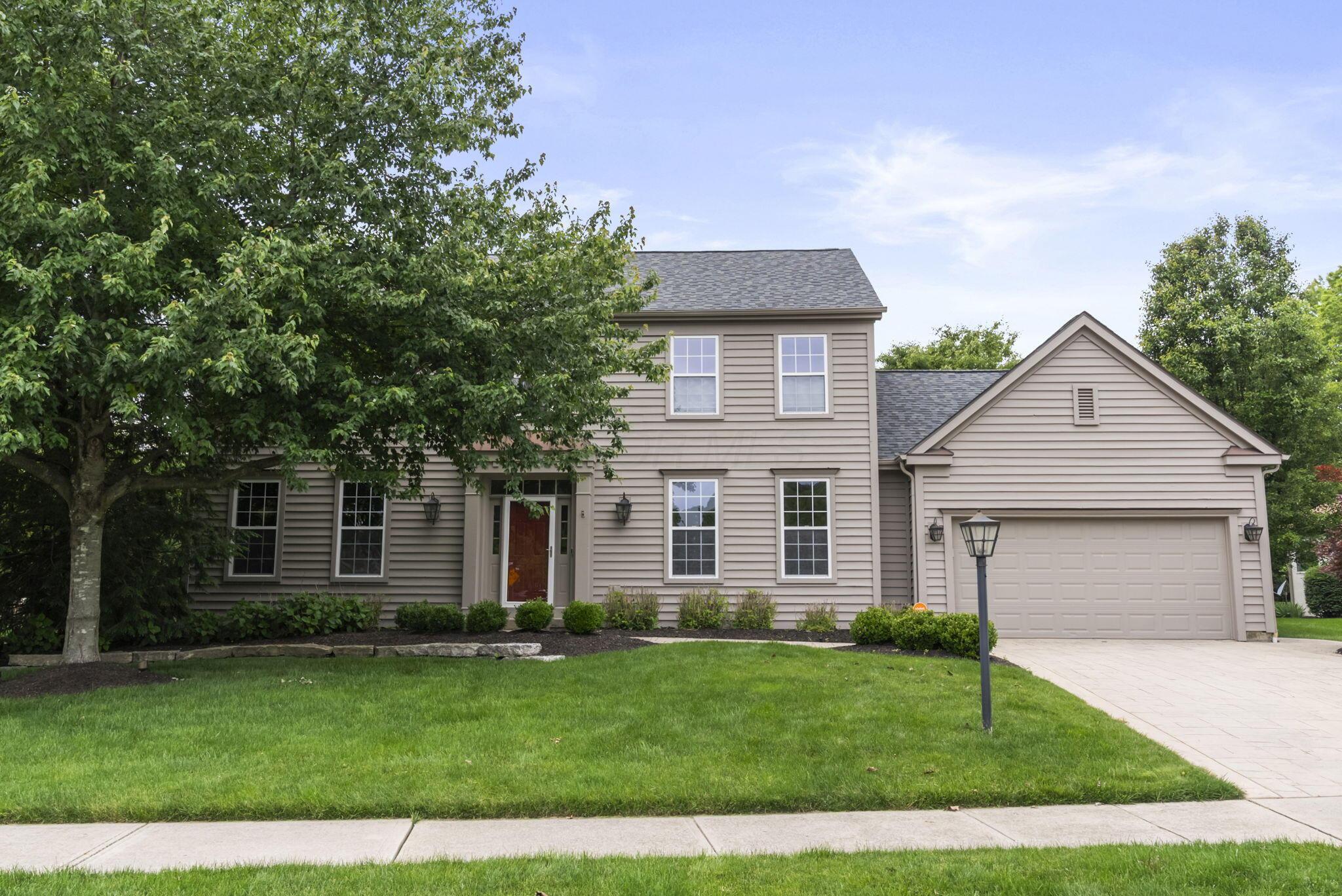 447 Ridge View Place