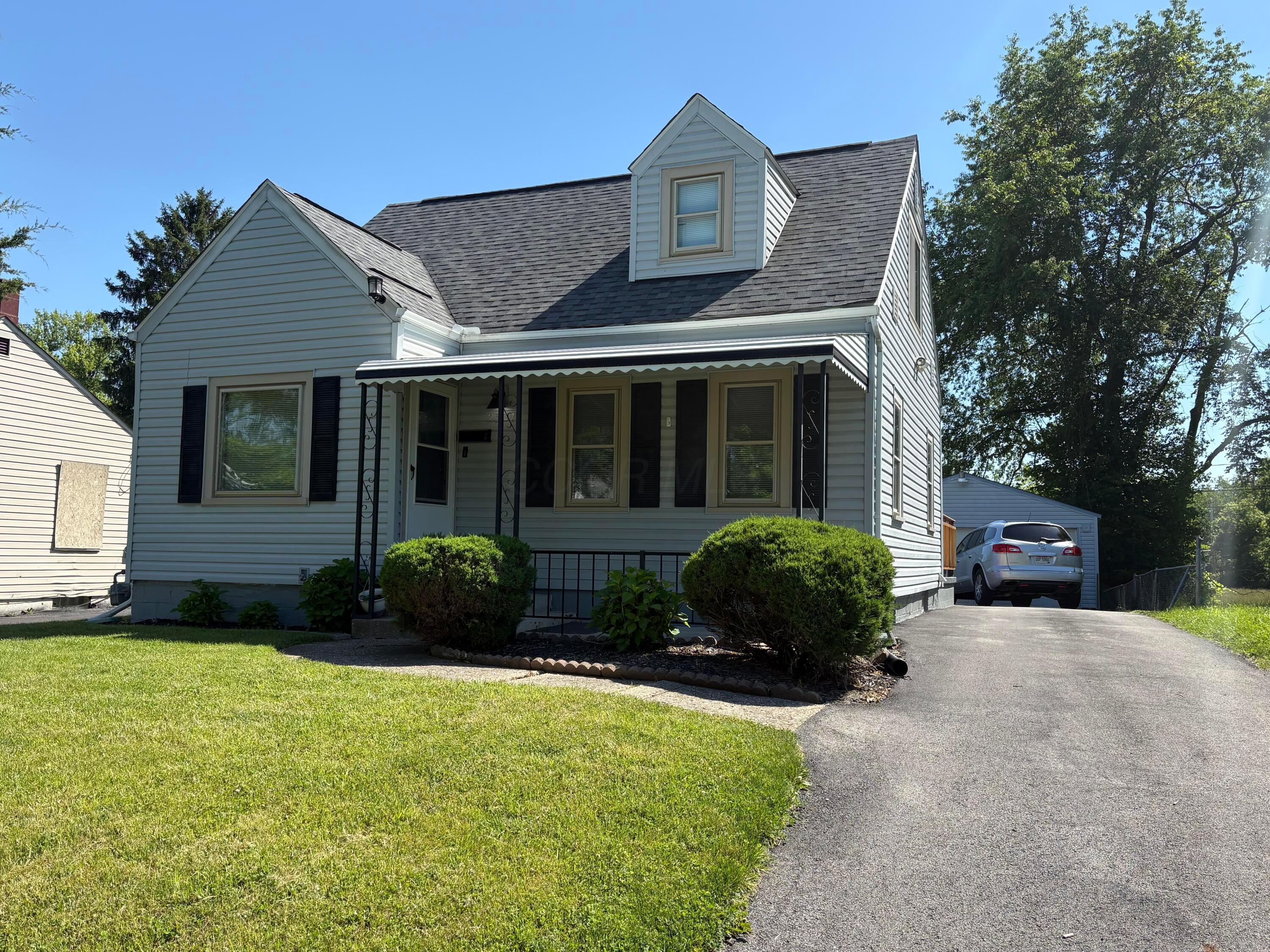 2327 Argyle Drive