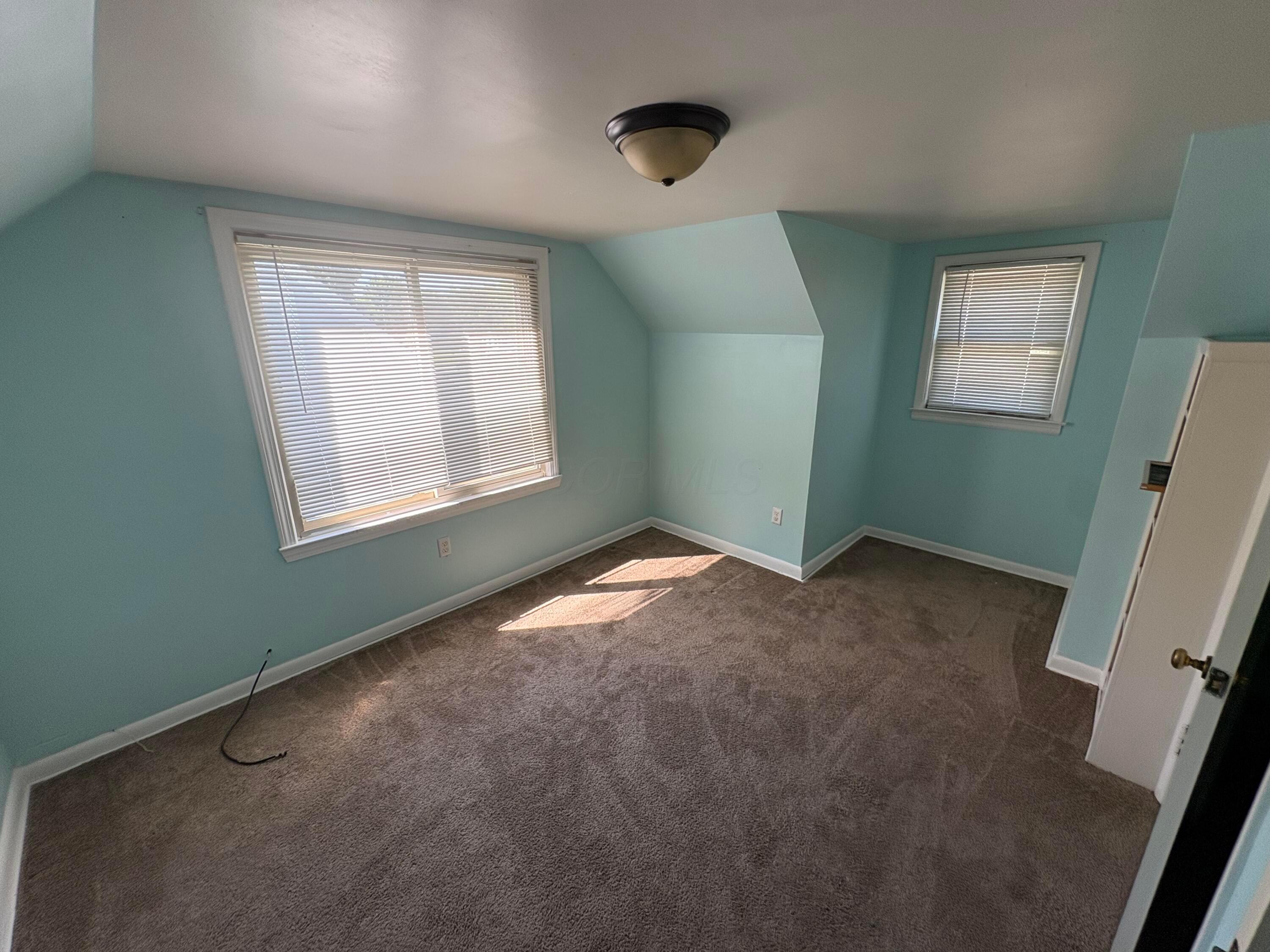 2327 Argyle Drive